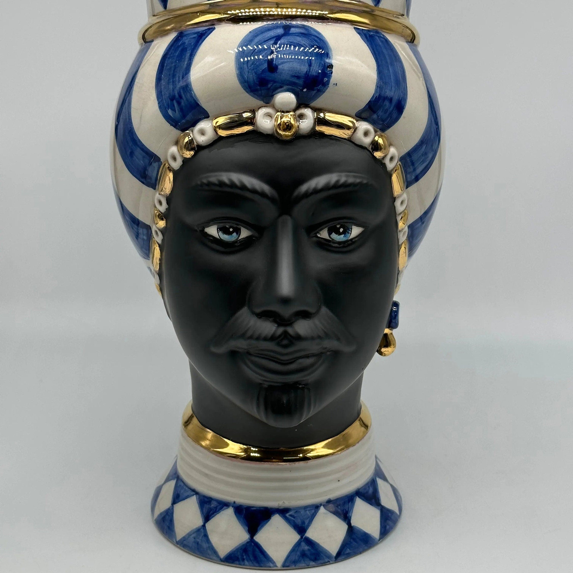 Teste di Moro Token Ceramica Caltagirone cm H.31 L.18 Artigianale Blu Bianco Oro DD CERAMICHE SICILIANE