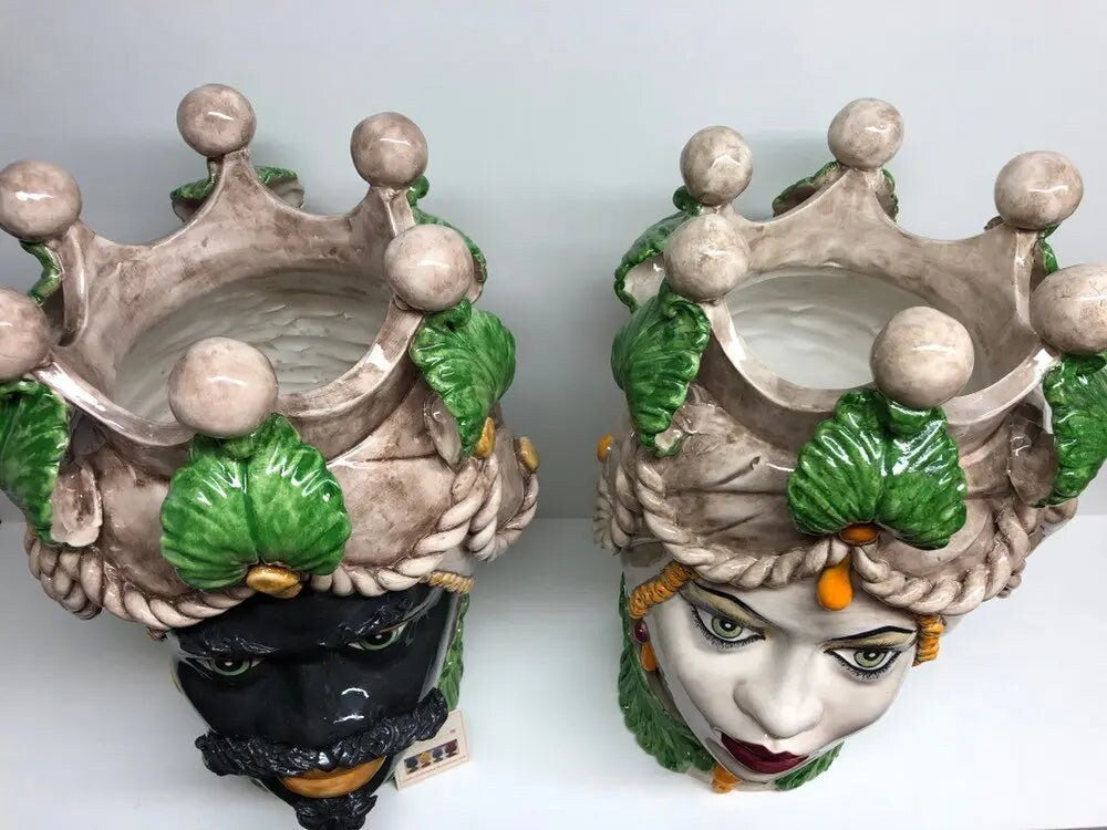 Teste di Moro Zefiro Ceramica Caltagirone cm H.43 L.26 Artigianale Écru Foglie Verde DD CERAMICHE SICILIANE