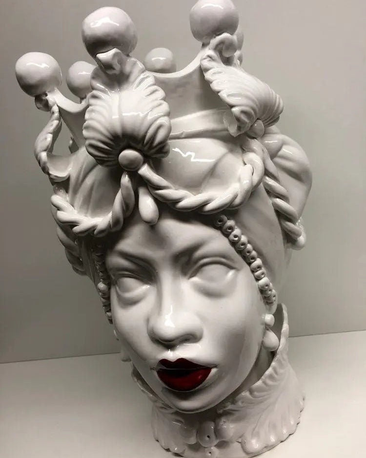 Teste di Moro Zefiro Ceramica Caltagirone cm H.43 L.26 Artigianale Bianco Labbra Rosse DD CERAMICHE SICILIANE