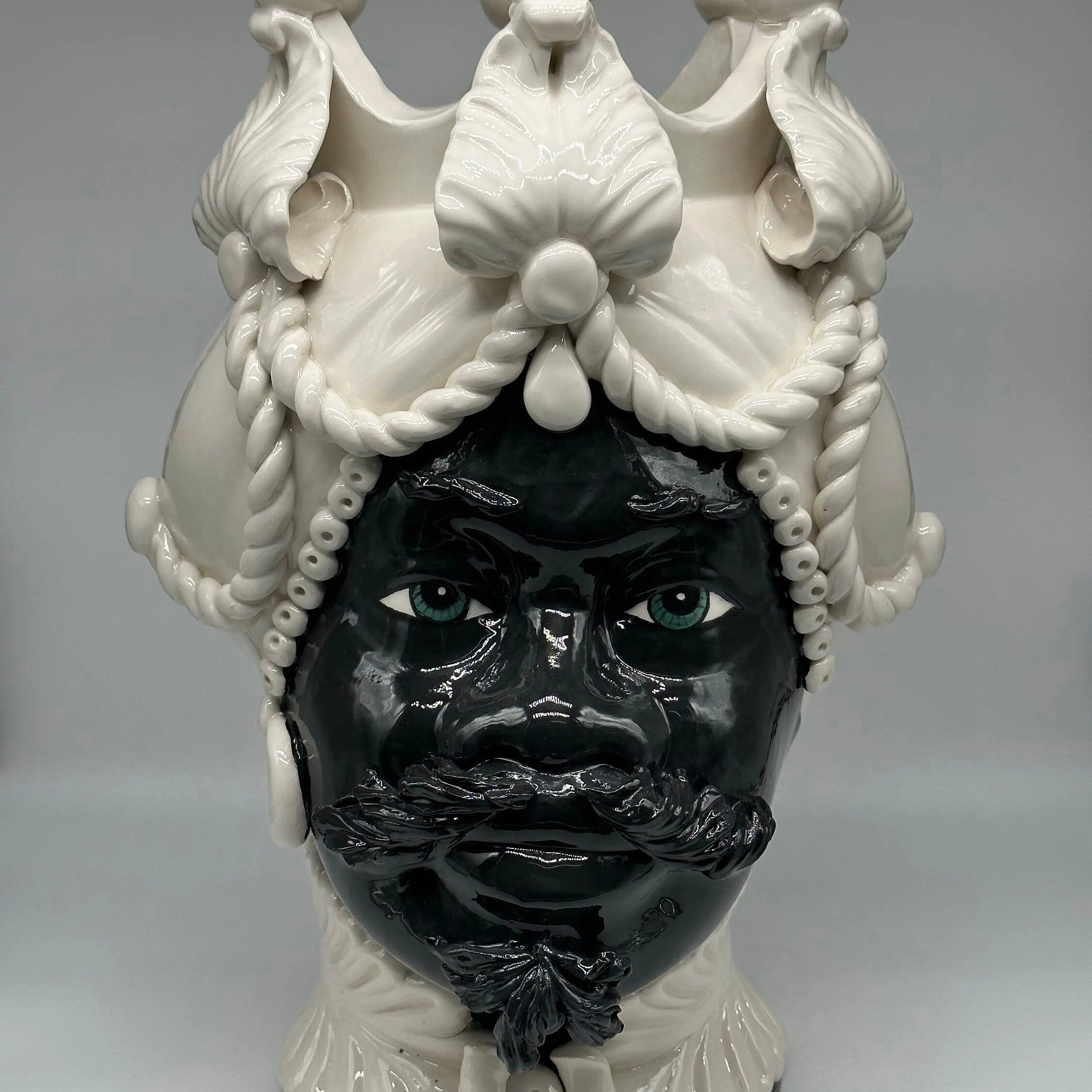 Teste di Moro Zefiro Ceramica Caltagirone cm H.43 L.26 Artigianale Bianco Nero DD CERAMICHE SICILIANE