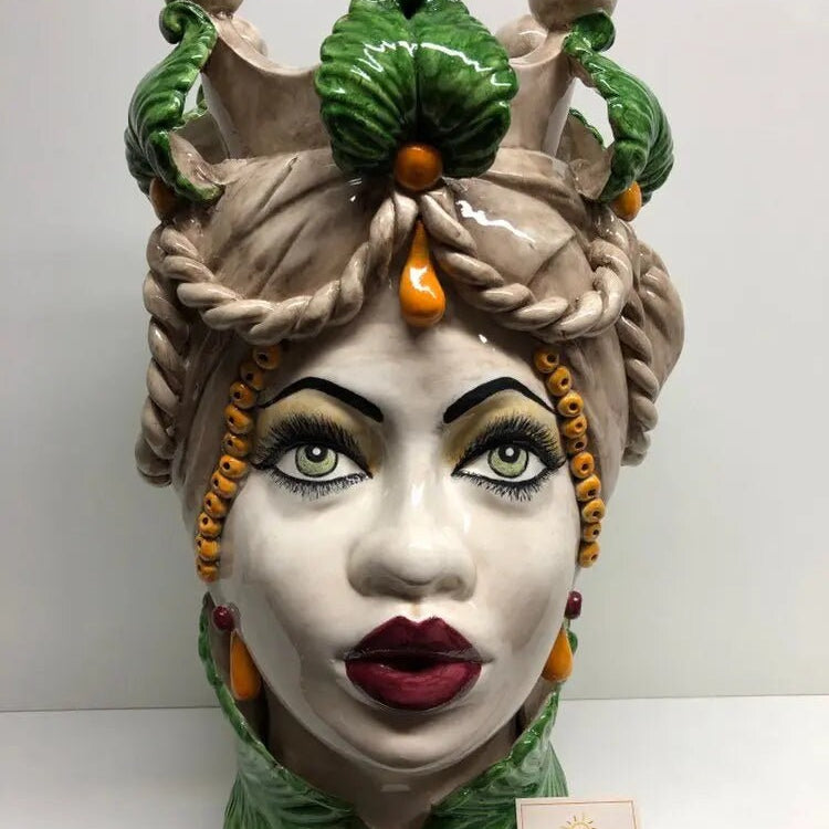 Teste di Moro Zefiro Ceramica Caltagirone cm H.43 L.26 Artigianale Écru Foglie Verde DD CERAMICHE SICILIANE