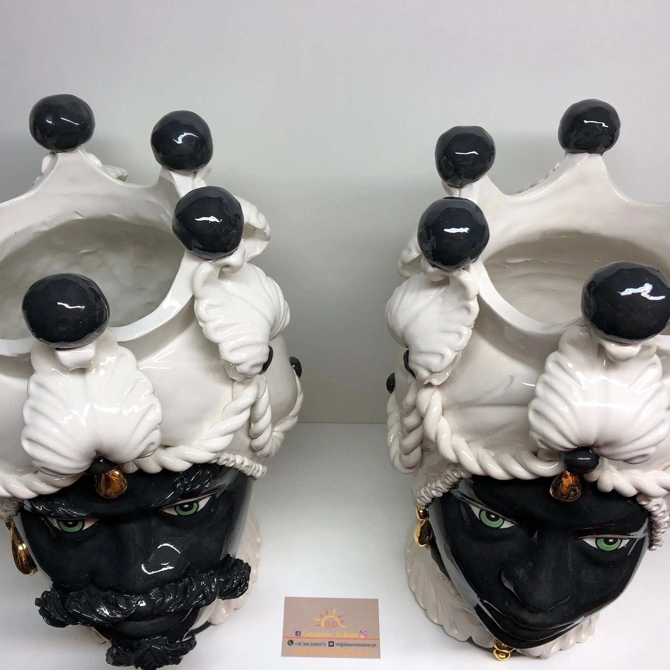 Teste di Moro Zefiro Ceramica Caltagirone cm H.43 L.26 Artigianale Bianco Nero Oro DD CERAMICHE SICILIANE