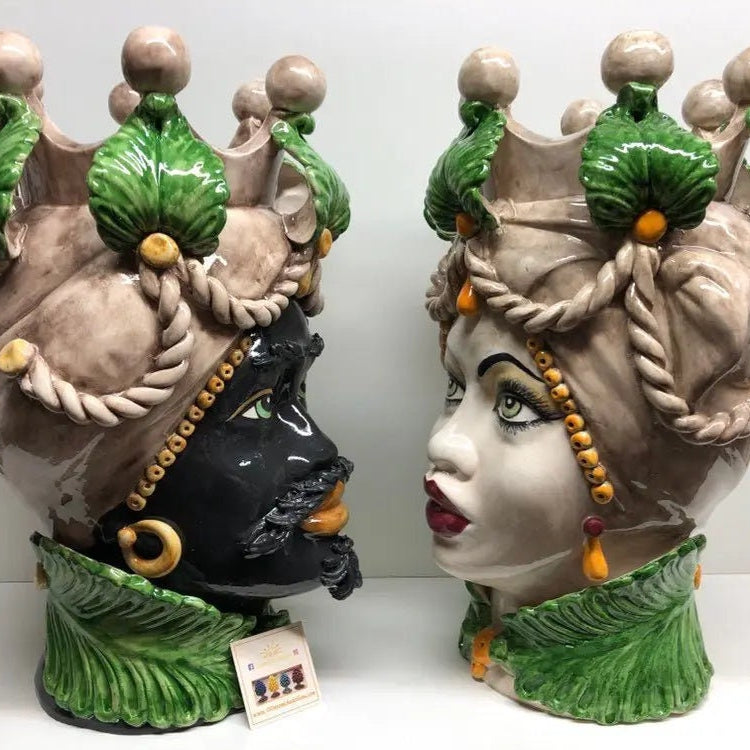 Teste di Moro Zefiro Ceramica Caltagirone cm H.43 L.26 Artigianale Écru Foglie Verde DD CERAMICHE SICILIANE