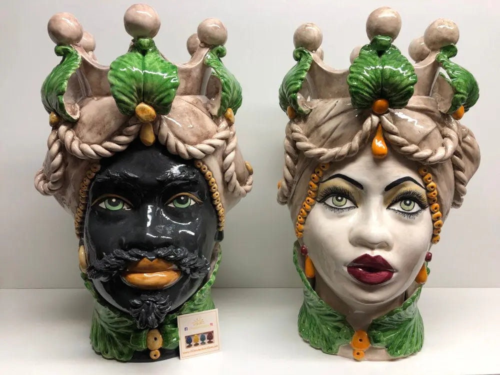 Teste di Moro Zefiro Ceramica Caltagirone cm H.43 L.26 Artigianale Écru Foglie Verde DD CERAMICHE SICILIANE