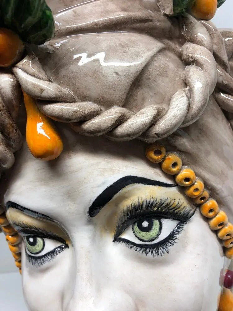 Teste di Moro Zefiro Ceramica Caltagirone cm H.43 L.26 Artigianale Écru Foglie Verde DD CERAMICHE SICILIANE