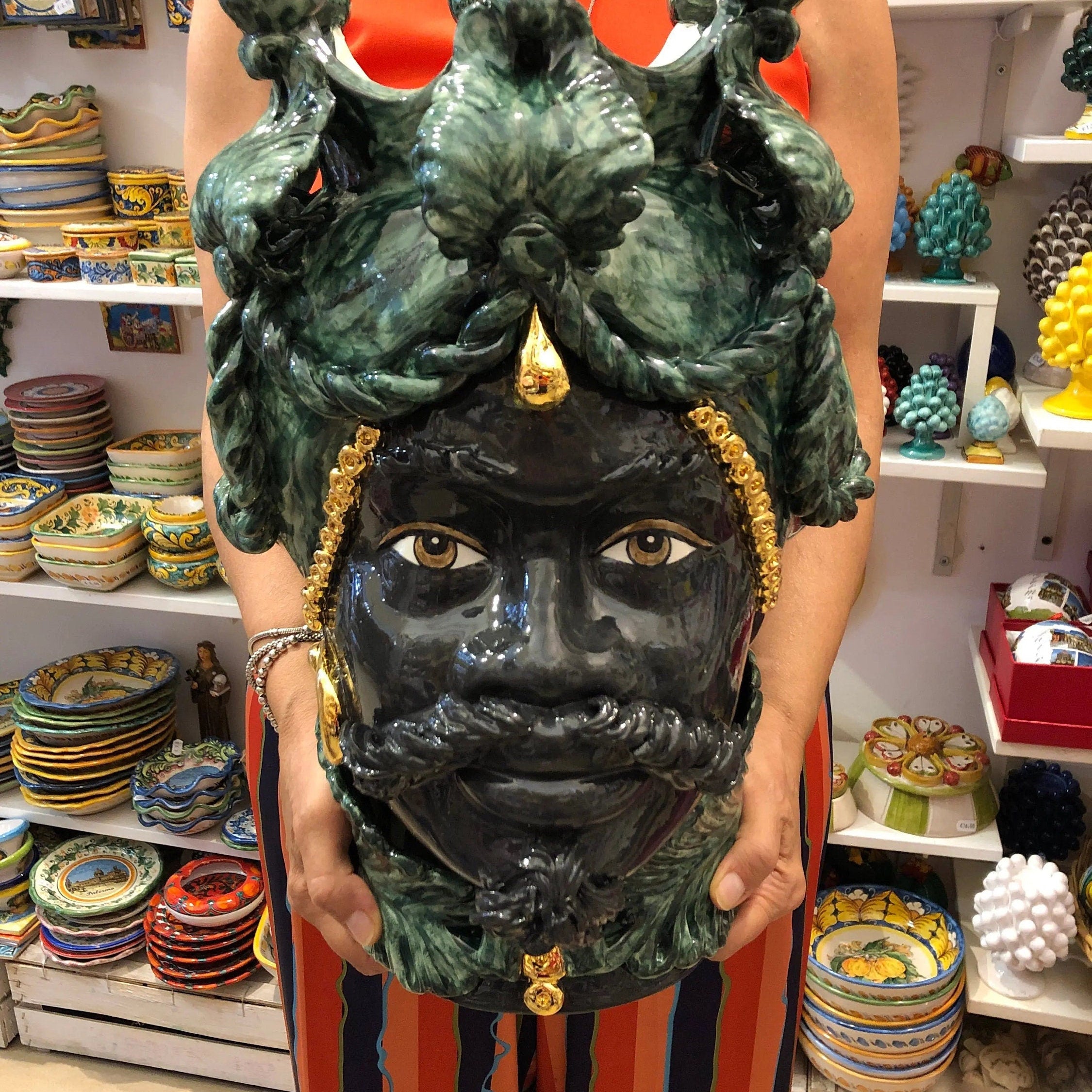 Teste di Moro Zefiro Ceramica Caltagirone cm H.43 L.26 Artigianale Verde Nero Oro DD CERAMICHE SICILIANE