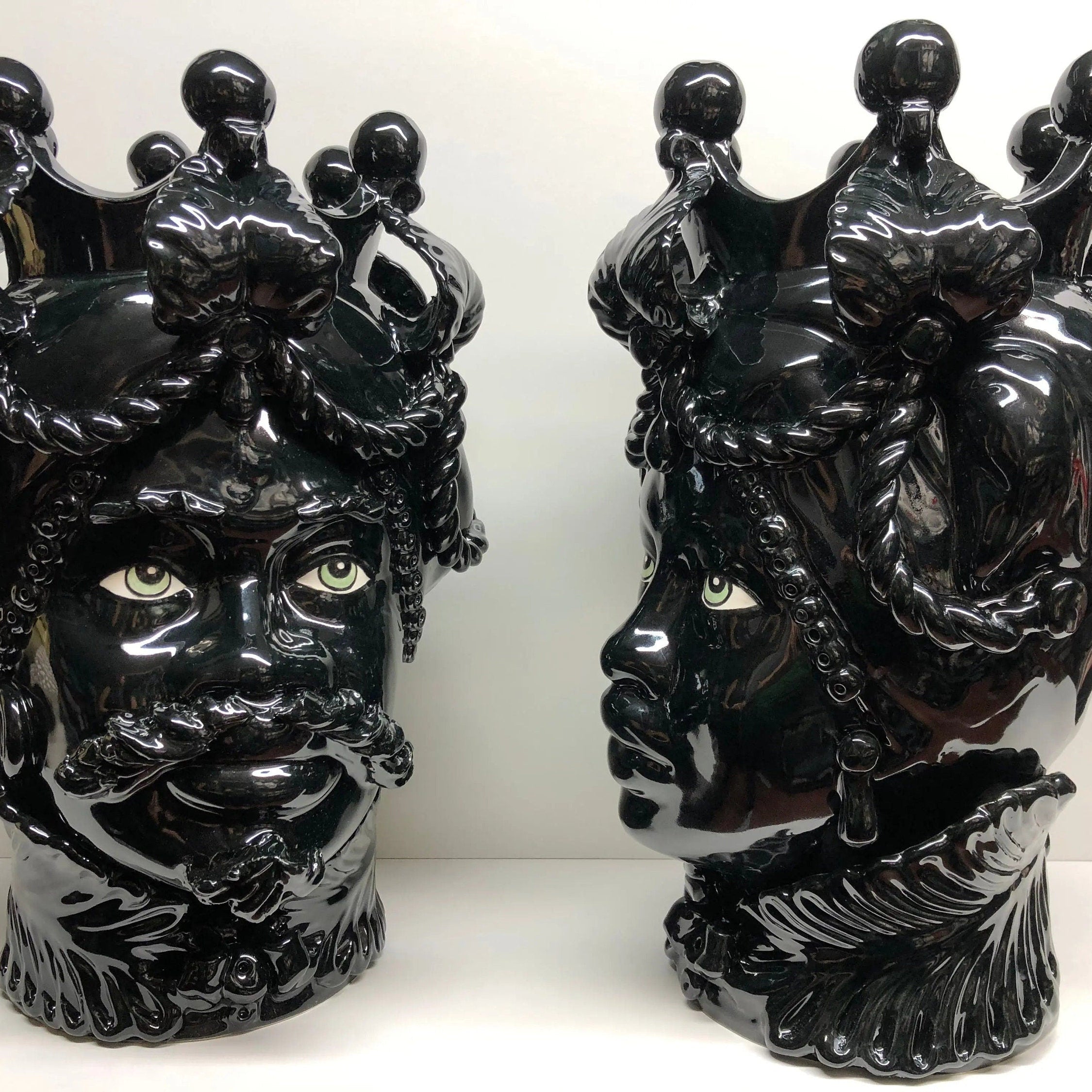 Teste di Moro Zefiro Ceramica Caltagirone cm H.43 L.26 Artigianale Nero Lucido Occhi Verde DD CERAMICHE SICILIANE