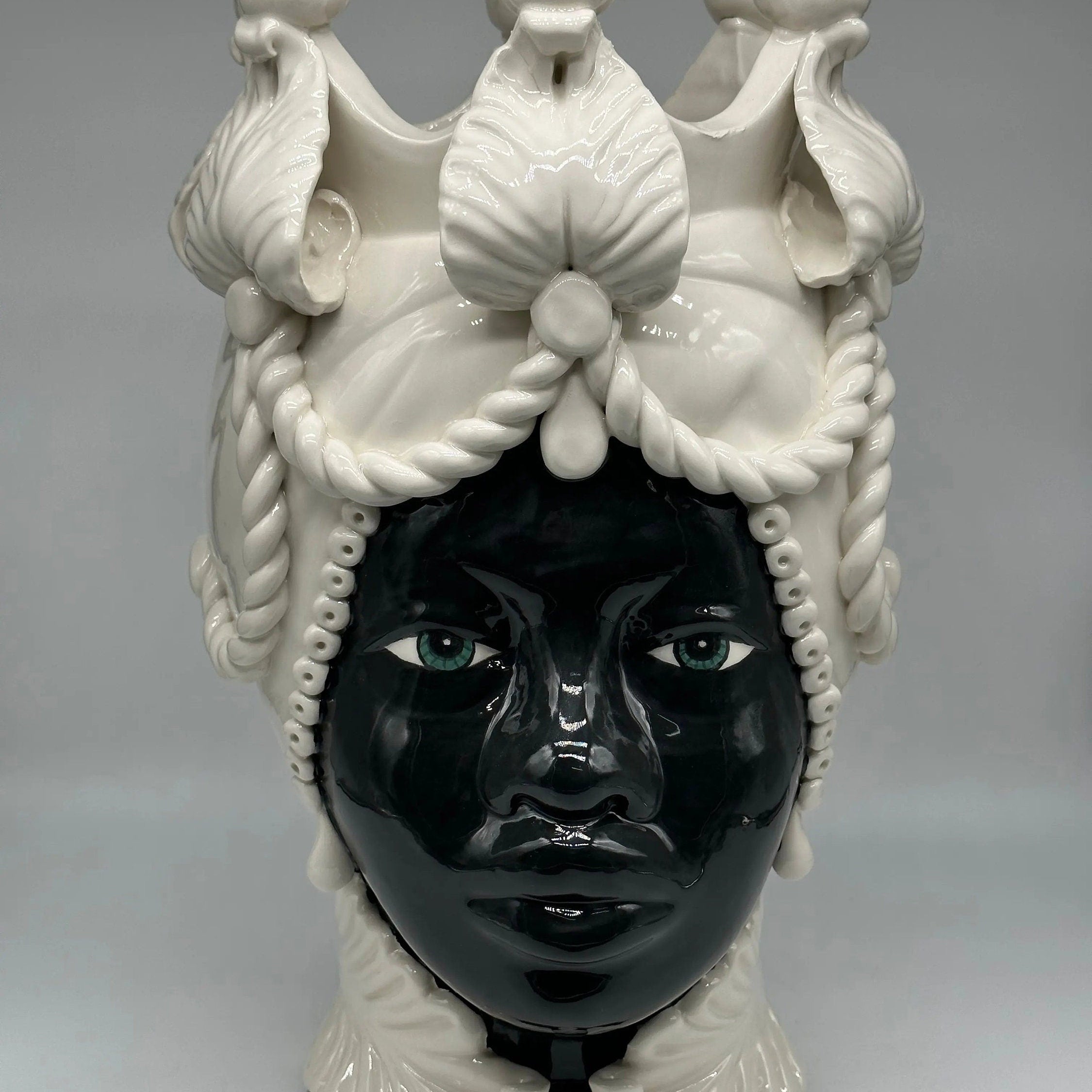 Teste di Moro Zefiro Ceramica Caltagirone cm H.43 L.26 Artigianale Bianco Nero DD CERAMICHE SICILIANE
