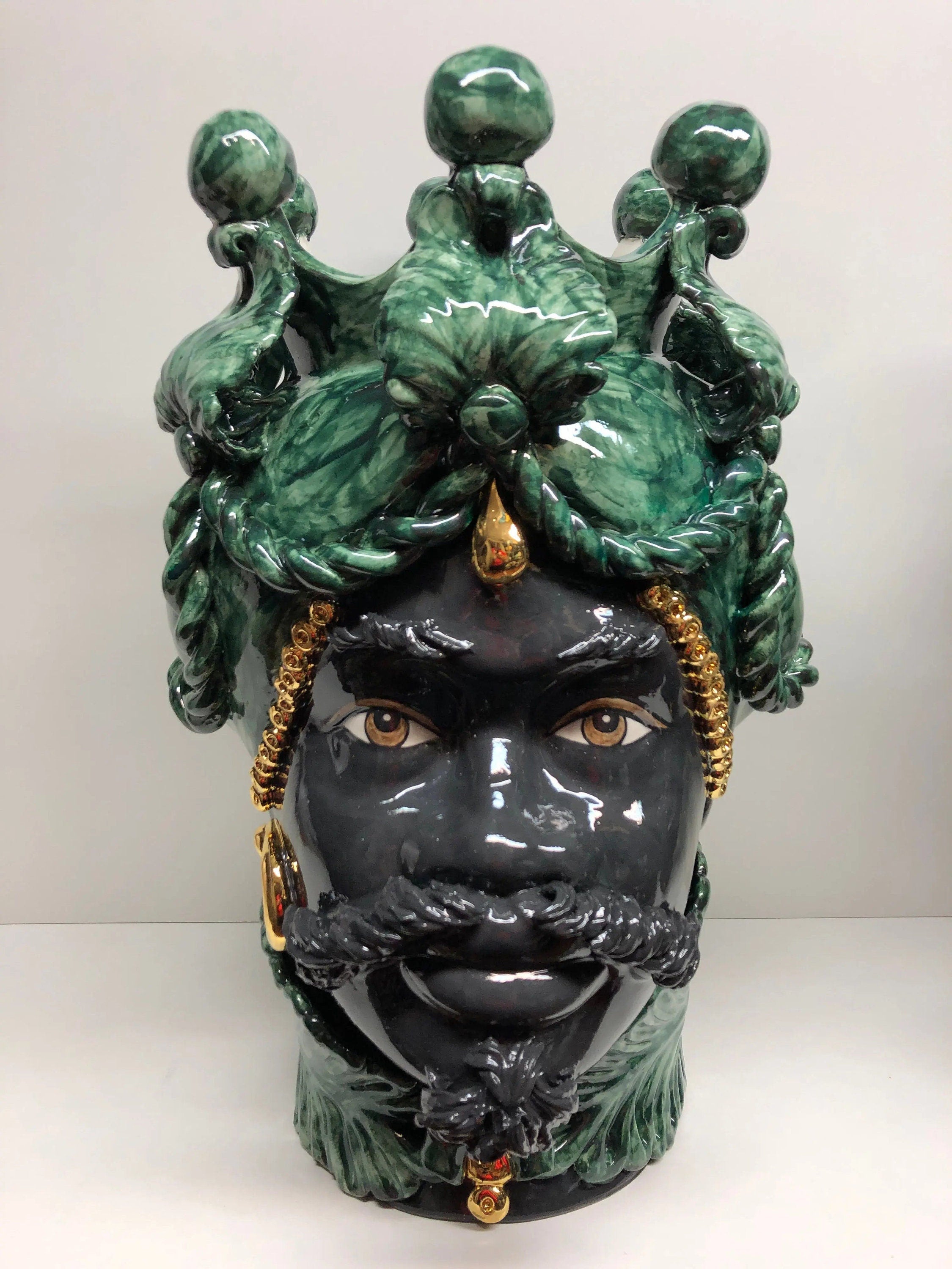 Teste di Moro Zefiro Ceramica Caltagirone cm H.43 L.26 Artigianale Verde Nero Oro DD CERAMICHE SICILIANE