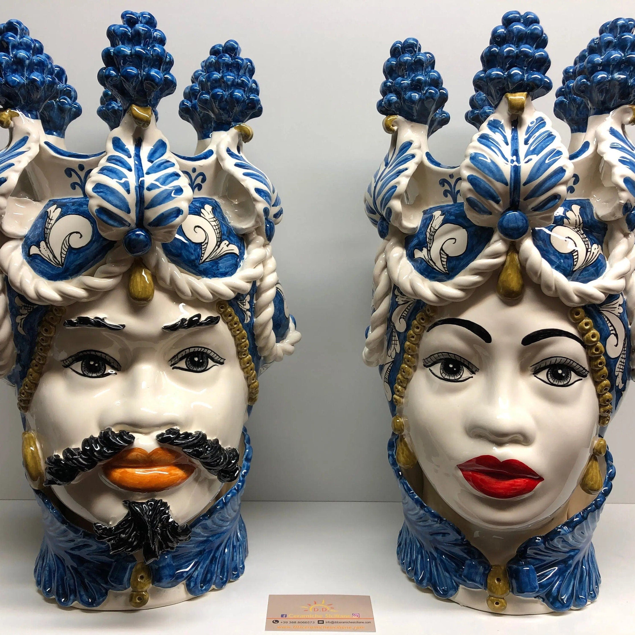 Teste di Moro Zefiro Corona Pigne Ceramica Caltagirone cm H.48 L.28 Artigianale Blu DD CERAMICHE SICILIANE