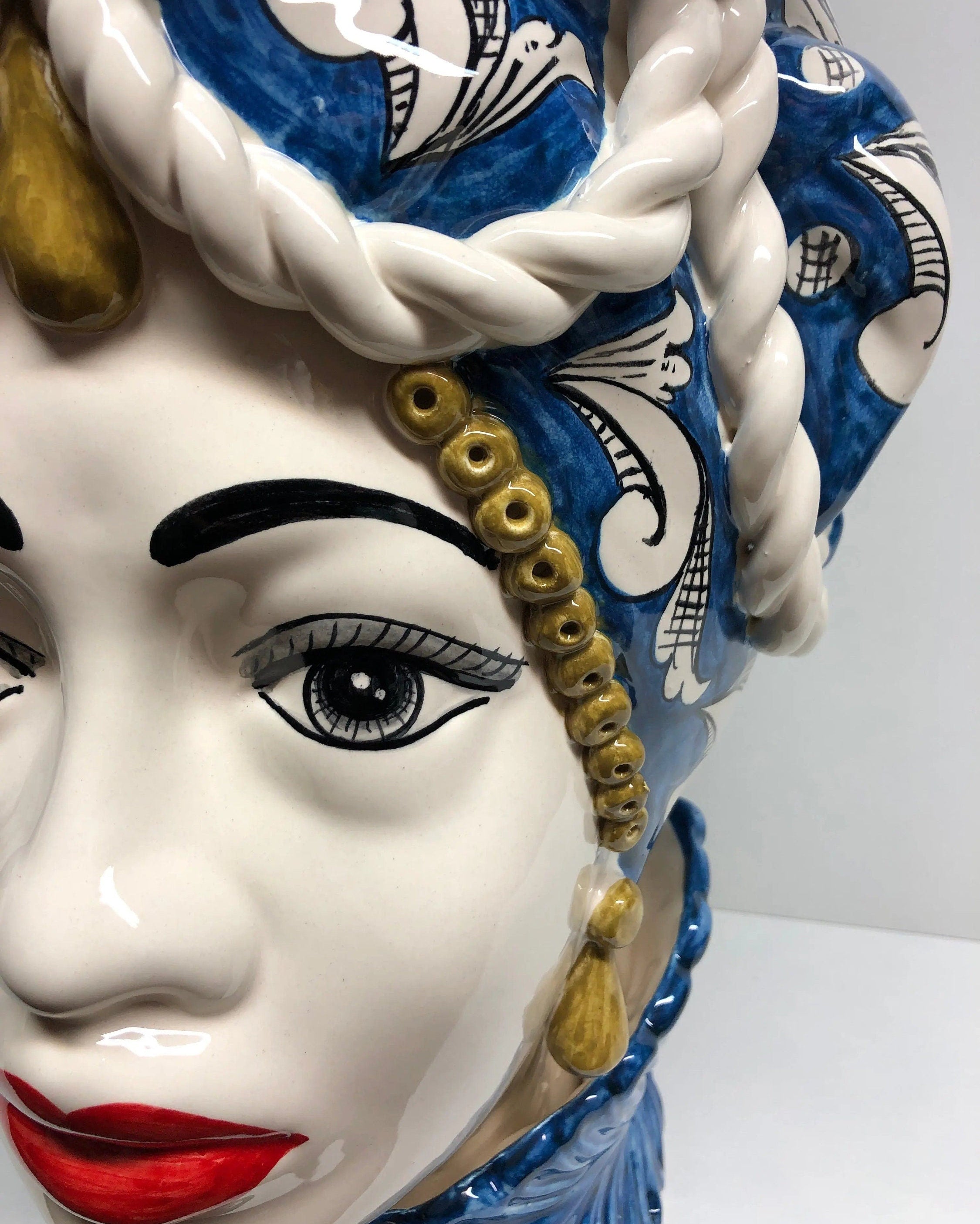 Teste di Moro Zefiro Corona Pigne Ceramica Caltagirone cm H.48 L.28 Artigianale Blu DD CERAMICHE SICILIANE