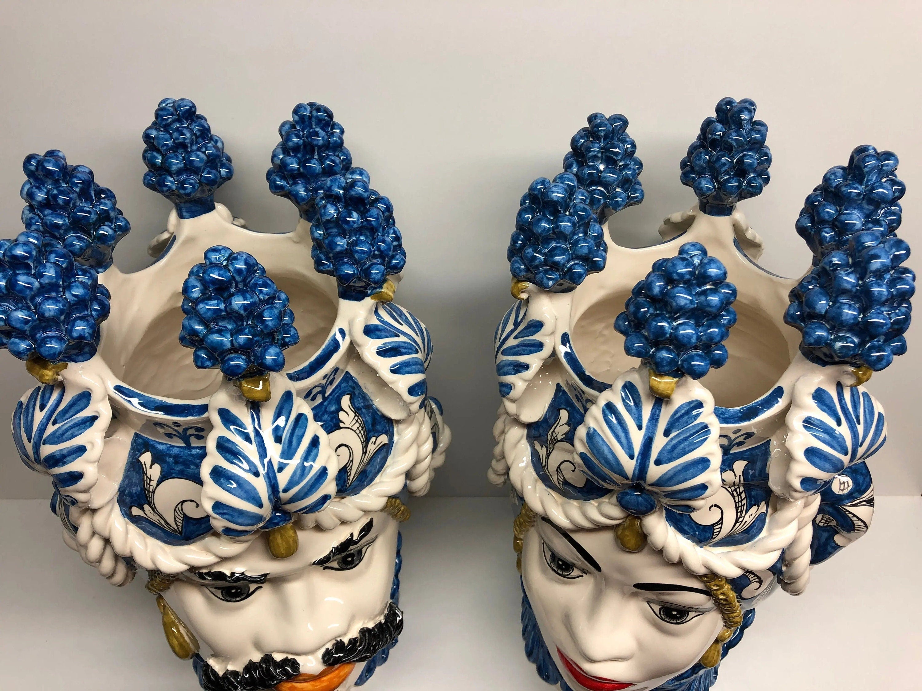 Teste di Moro Zefiro Corona Pigne Ceramica Caltagirone cm H.48 L.28 Artigianale Blu DD CERAMICHE SICILIANE