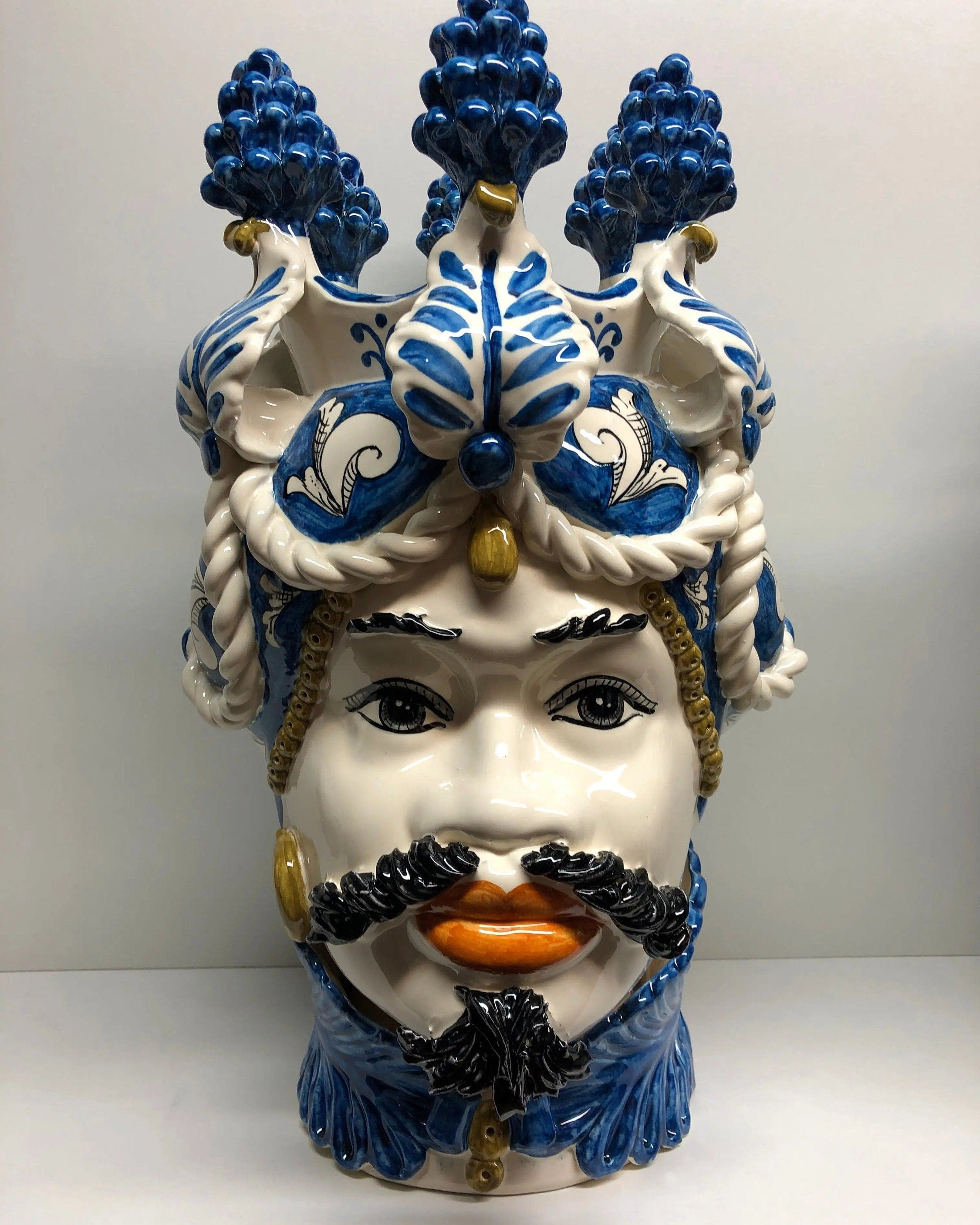 Teste di Moro Zefiro Corona Pigne Ceramica Caltagirone cm H.48 L.28 Artigianale Blu DD CERAMICHE SICILIANE