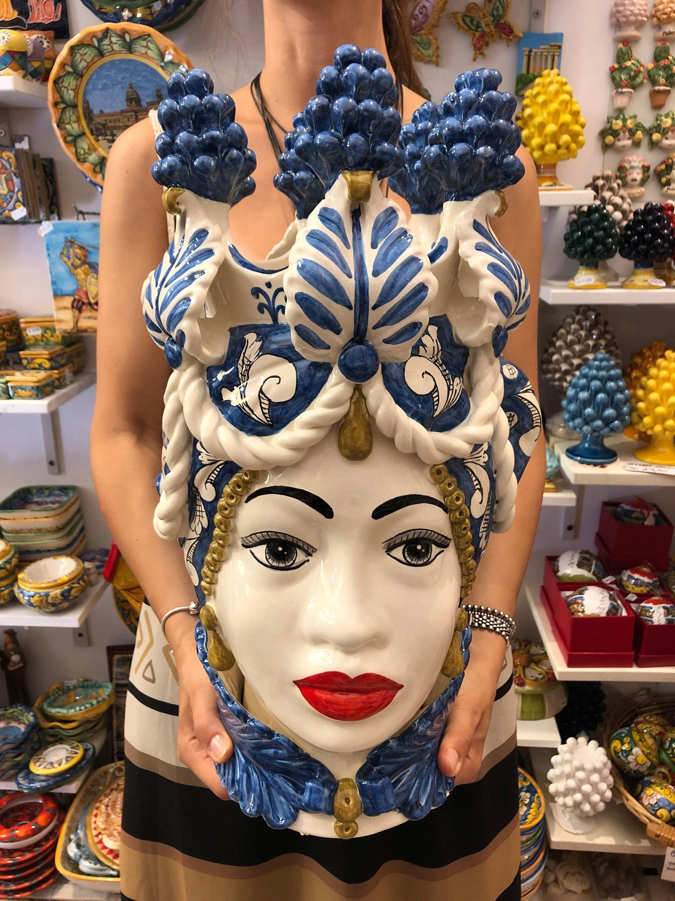 Teste di Moro Zefiro Corona Pigne Ceramica Caltagirone cm H.48 L.28 Artigianale Blu DD CERAMICHE SICILIANE