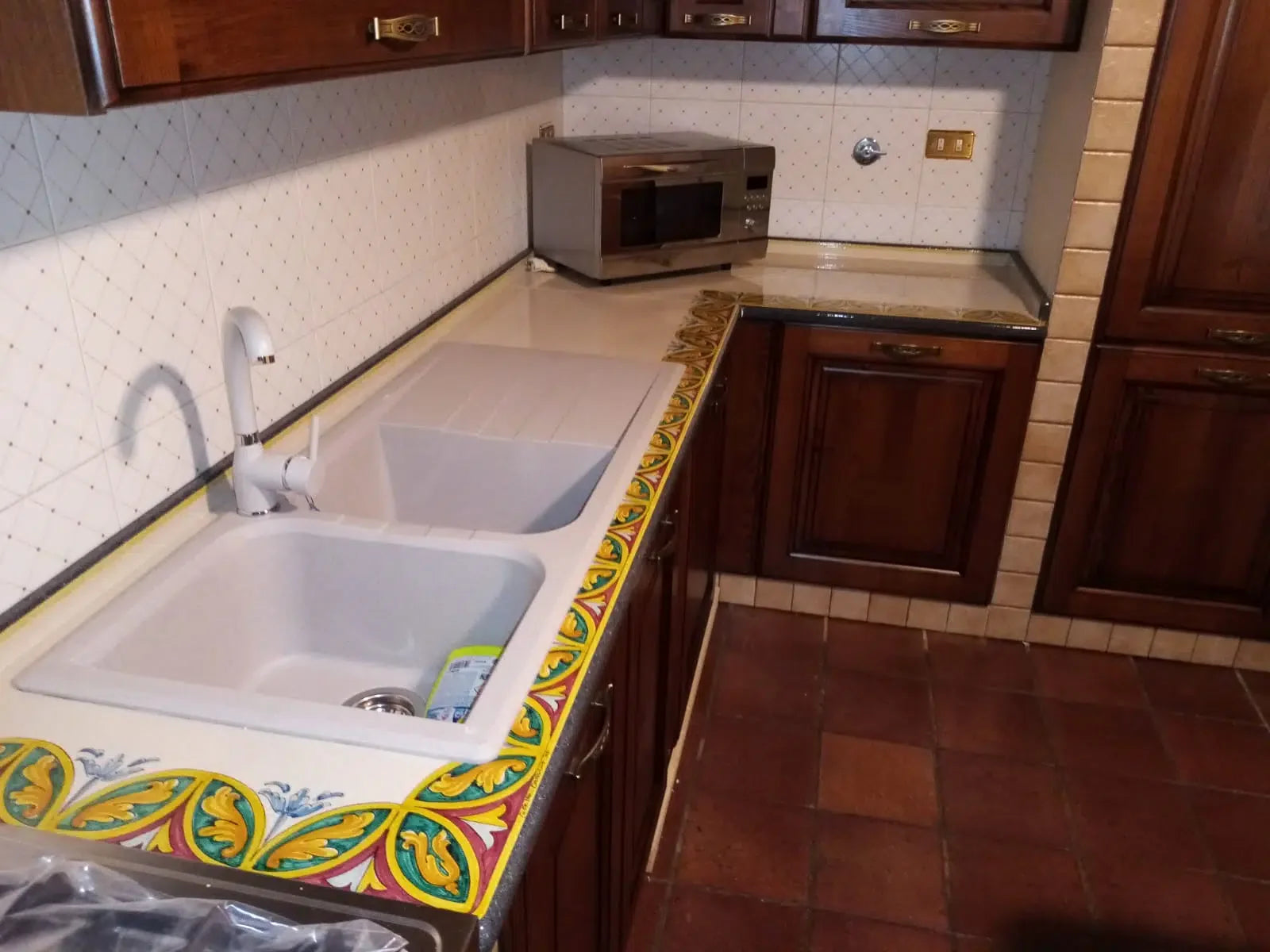 Top per Cucina Pietra Lavica Decoro Arabesco - TOP PIETRA LAVICA