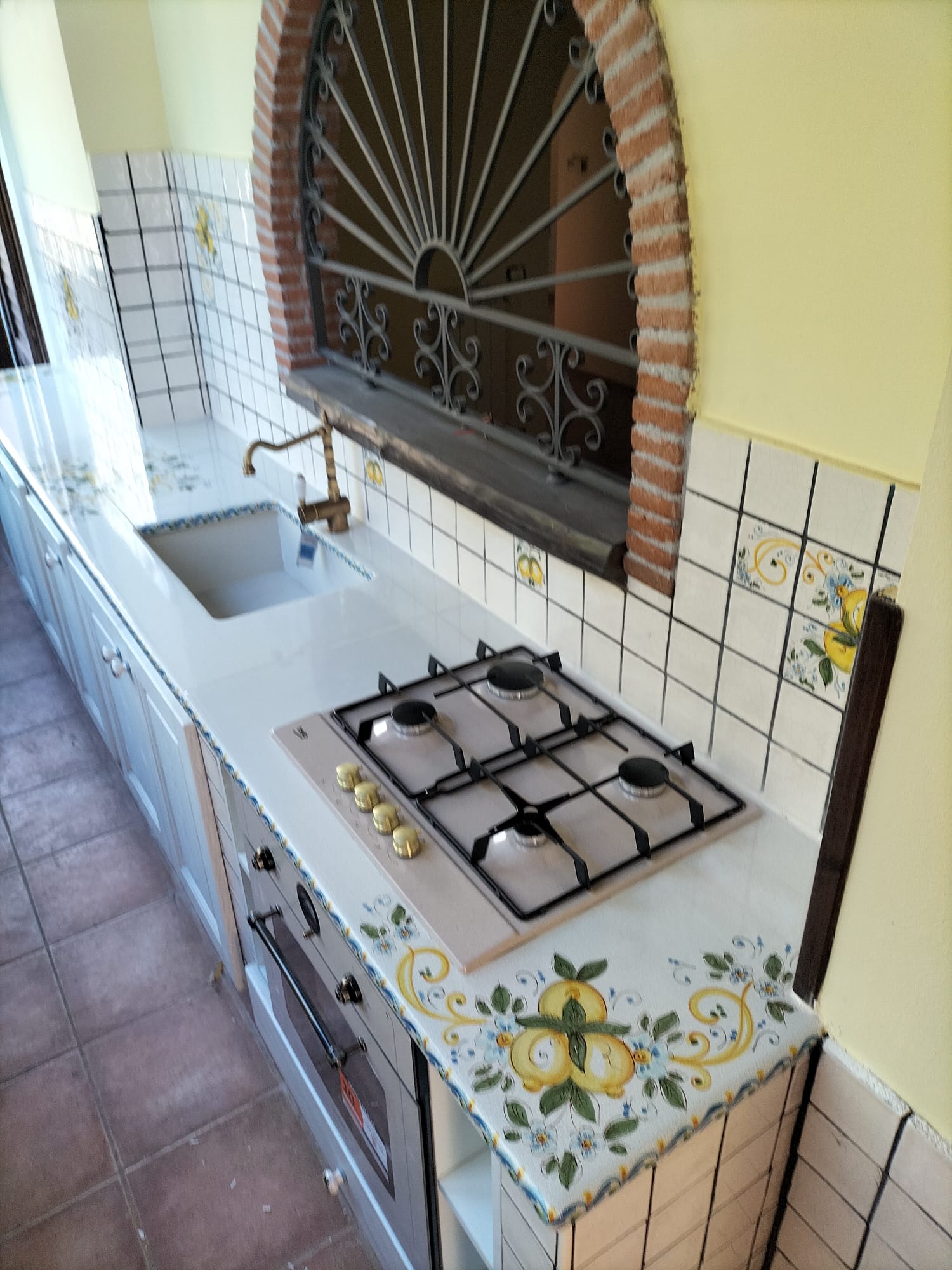 Top per Cucina Pietra Lavica Decoro Limoni 2 - TOP PIETRA LAVICA