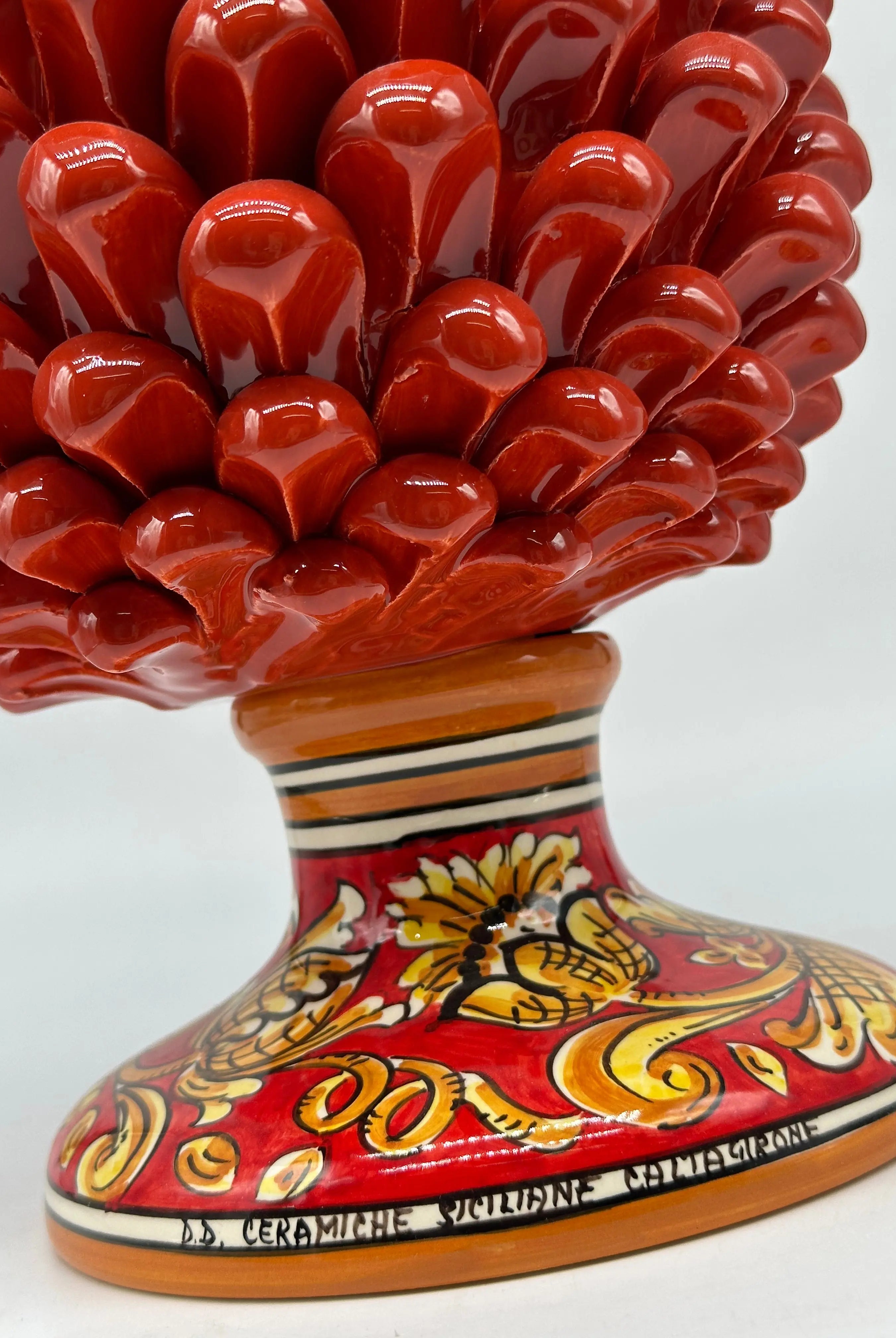 Pigna Ceramica Caltagirone cm H.30 Artigianale Rosso Base Decorata Giglio DD CERAMICHE SICILIANE