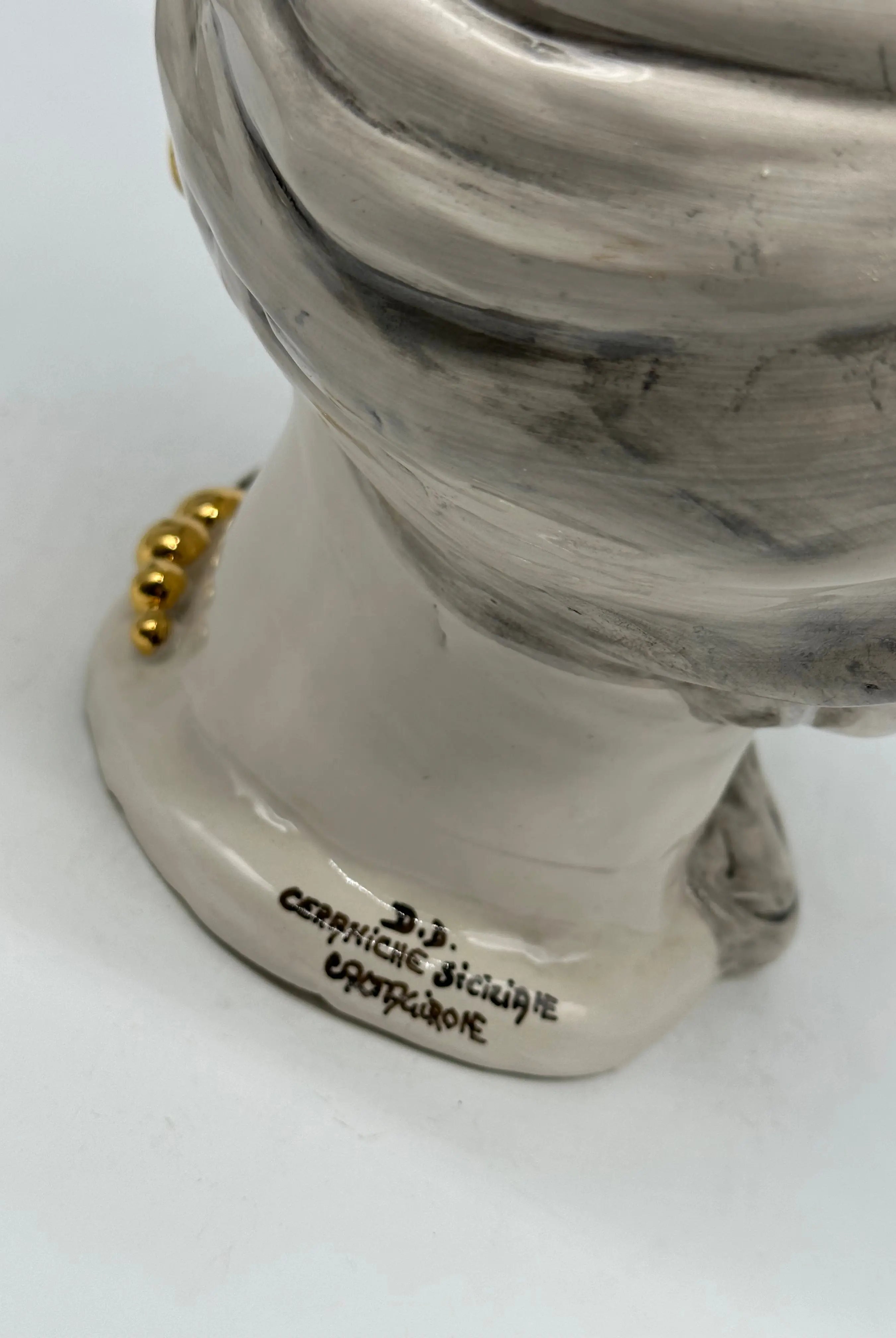 Teste di Moro Anubi Ceramica Caltagirone cm H.29 L.20 Artigianale Grigio Nero Oro DD CERAMICHE SICILIANE