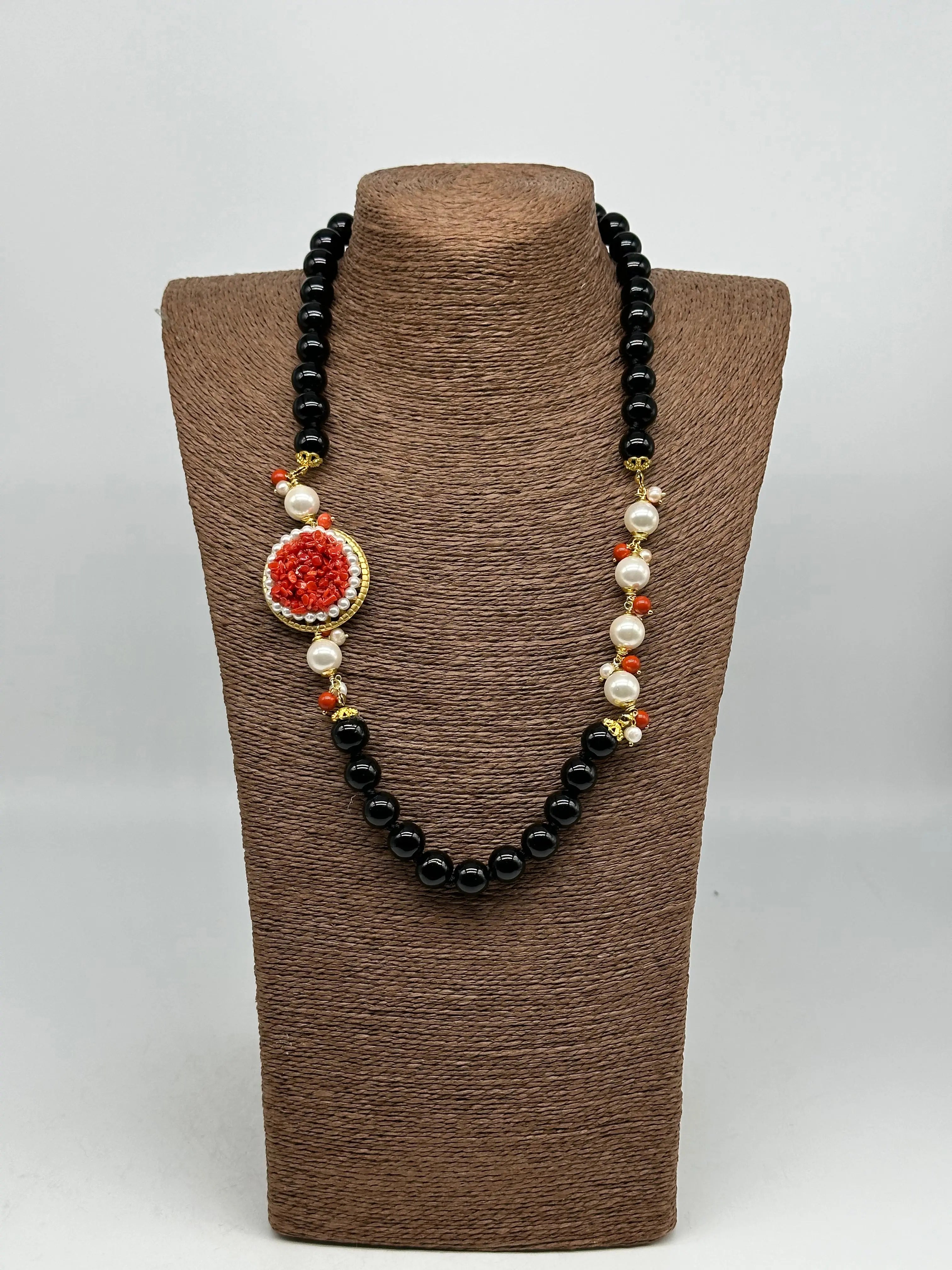 Collana Ceramica di Caltagirone Medaglione Corallo e Perle V.4 DD CERAMICHE SICILIANE