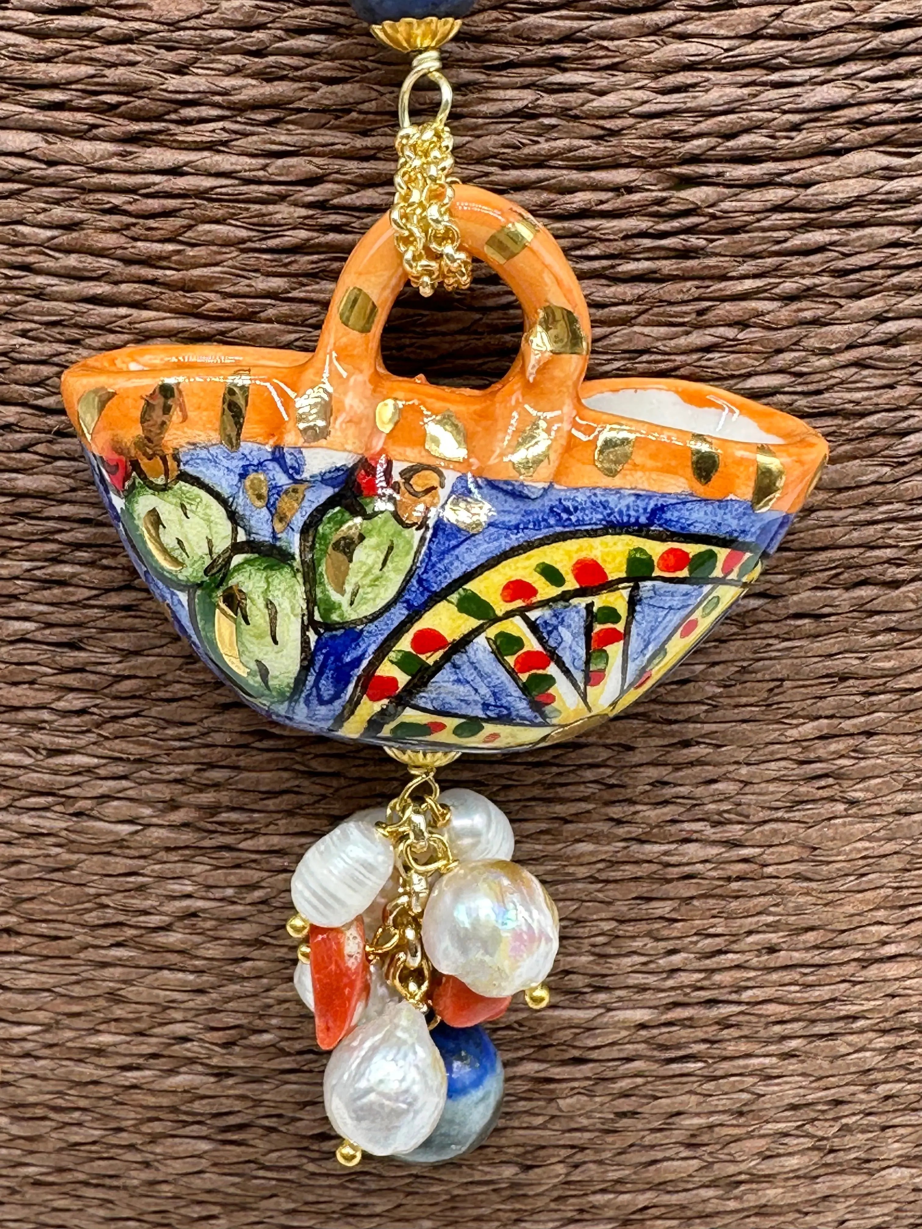 Collana Coffa Siciliana decorata Carretto Siciliano Ceramica di Caltagirone V.1 DD CERAMICHE SICILIANE