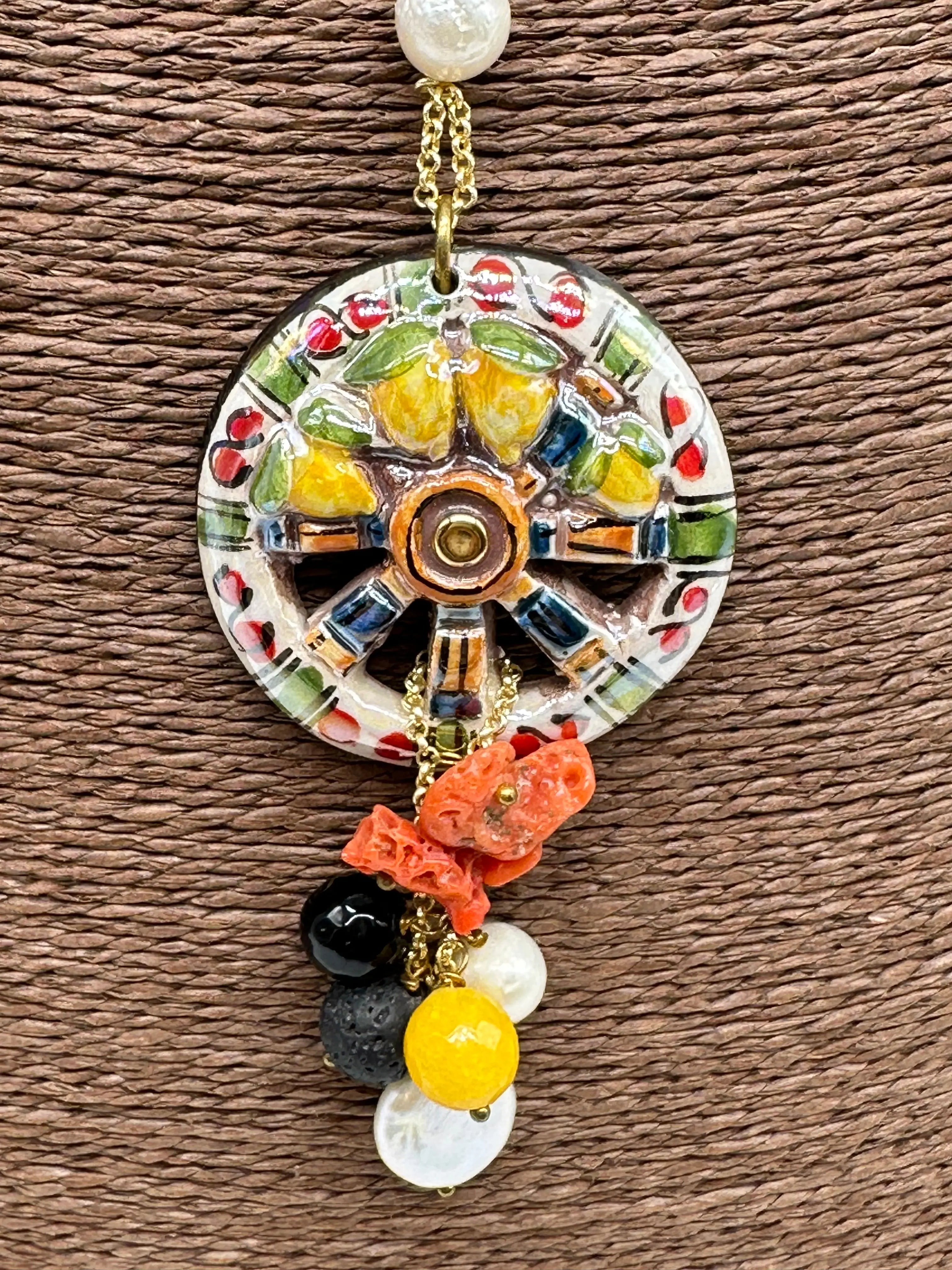 Collana Ruota Carretto e Limoni decorata Ceramica di Caltagirone DD CERAMICHE SICILIANE