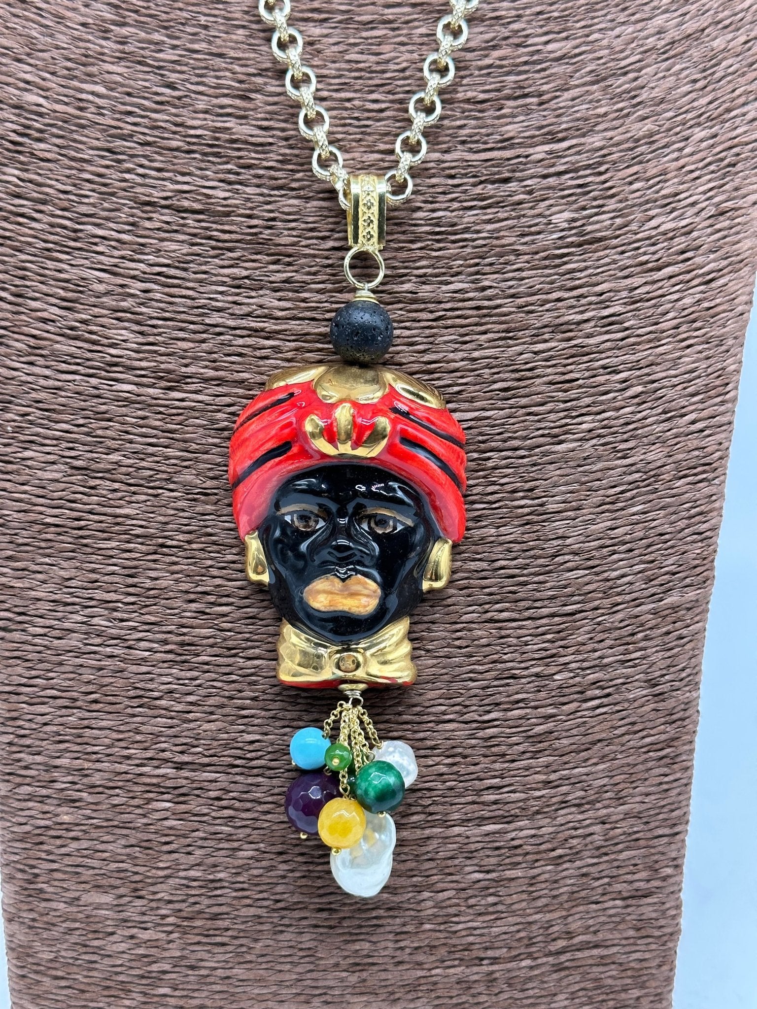 Collana Siciliana Testa di Moro Ceramica di Caltagirone Turbante Rosso Decorato - DD CERAMICHE SICILIANE