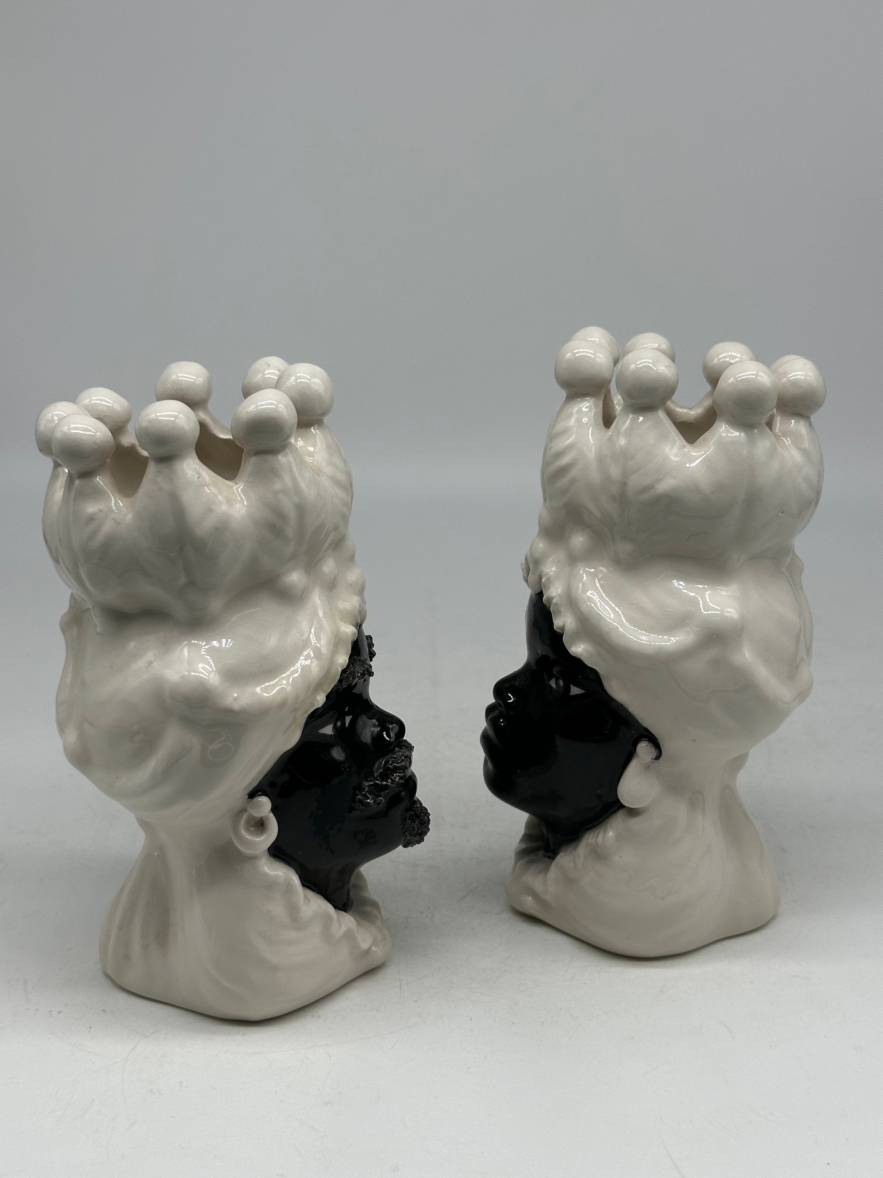 Coppia Teste di Moro Luis Ceramica Caltagirone cm H.17 L.9 Artigianale Bianco Nero - TESTE DI MORO