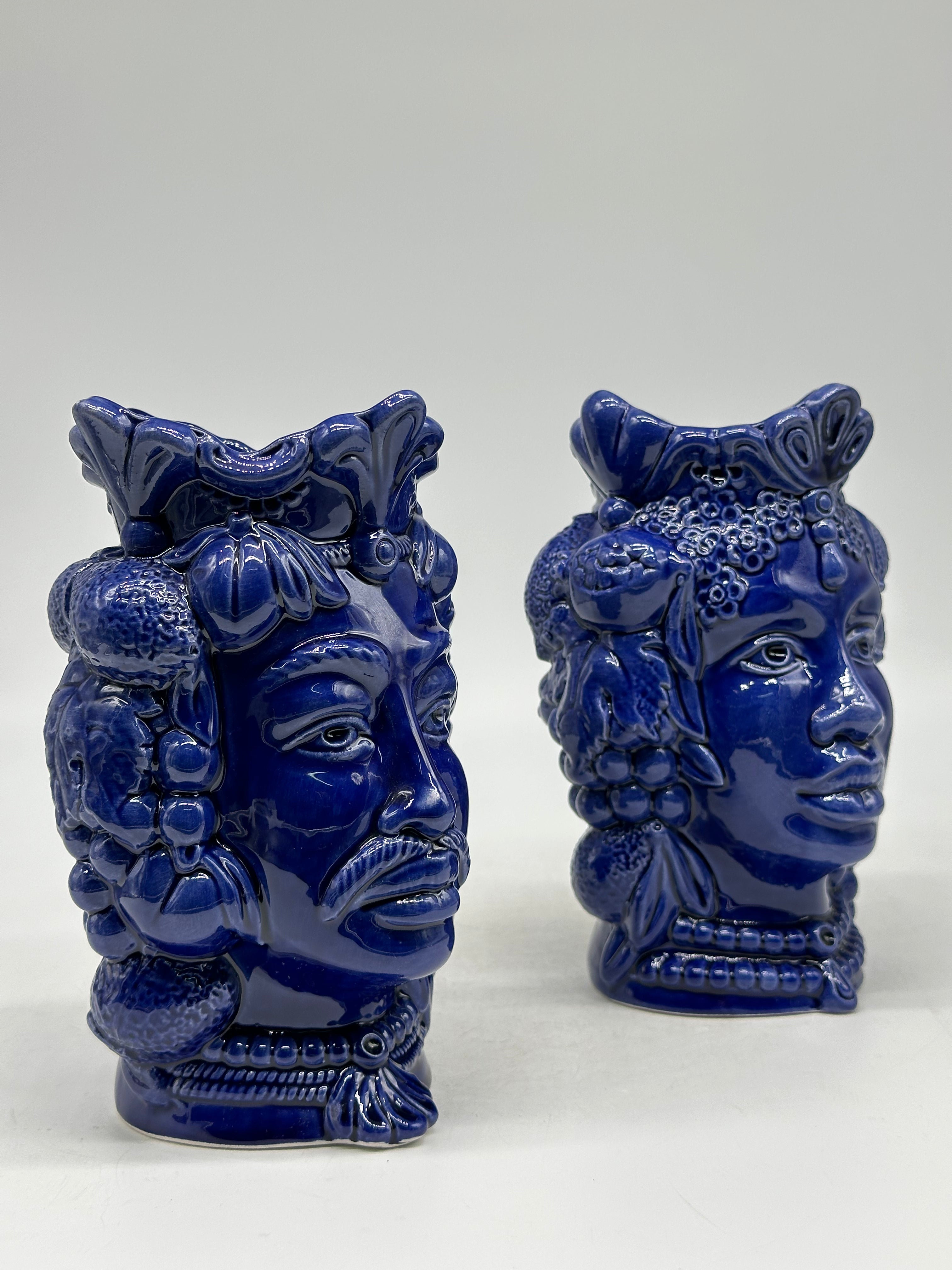 FINE SERIE - Coppia Teste di Moro Afro Frutta Ceramica Caltagirone cm H.18 L.12 Artigianale Blu - TESTE DI MORO