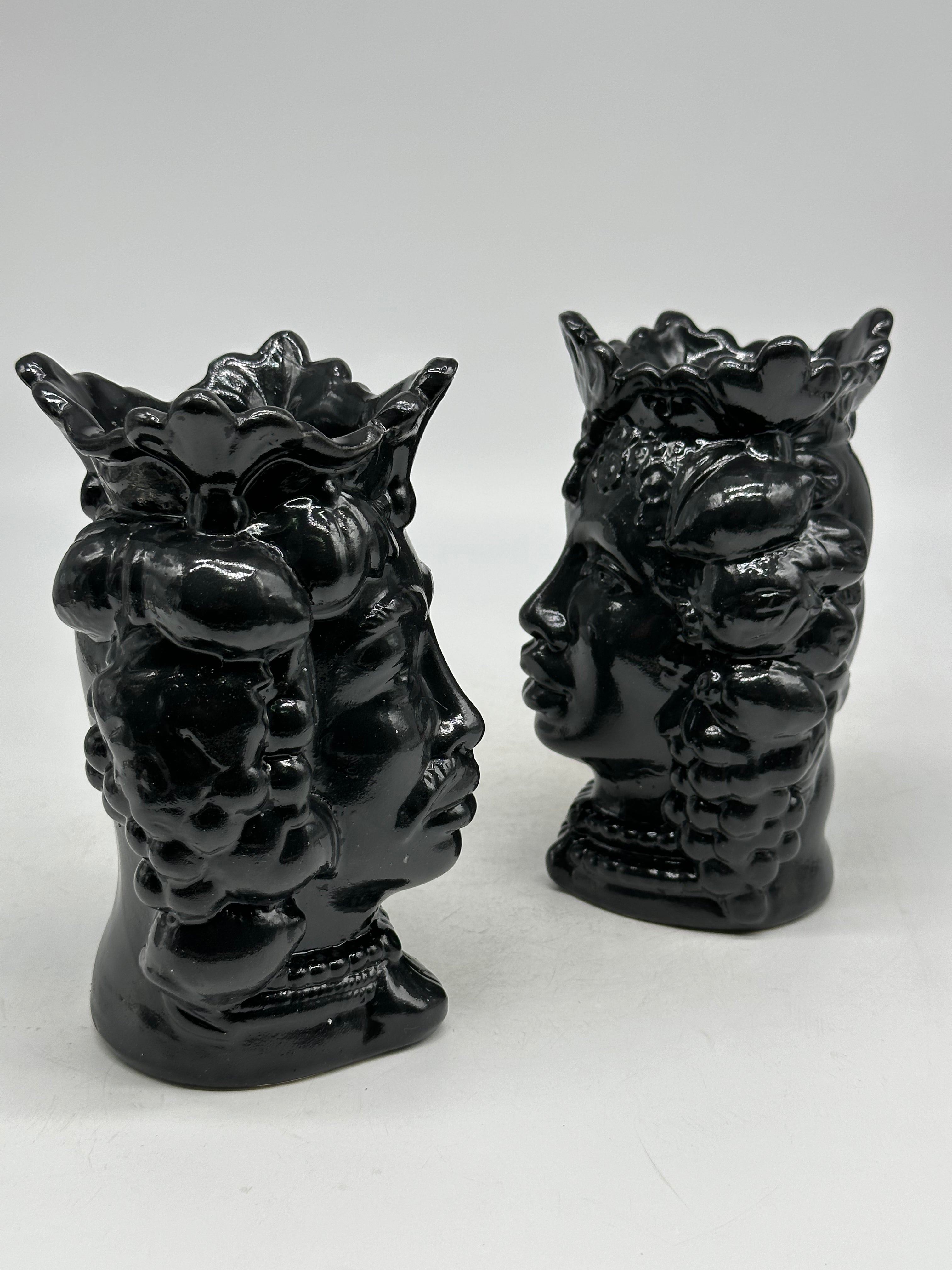 FINE SERIE - Coppia Teste di Moro Afro Frutta Ceramica Caltagirone cm H.18 L.12 Artigianale Grigio Scuro - TESTE DI MORO