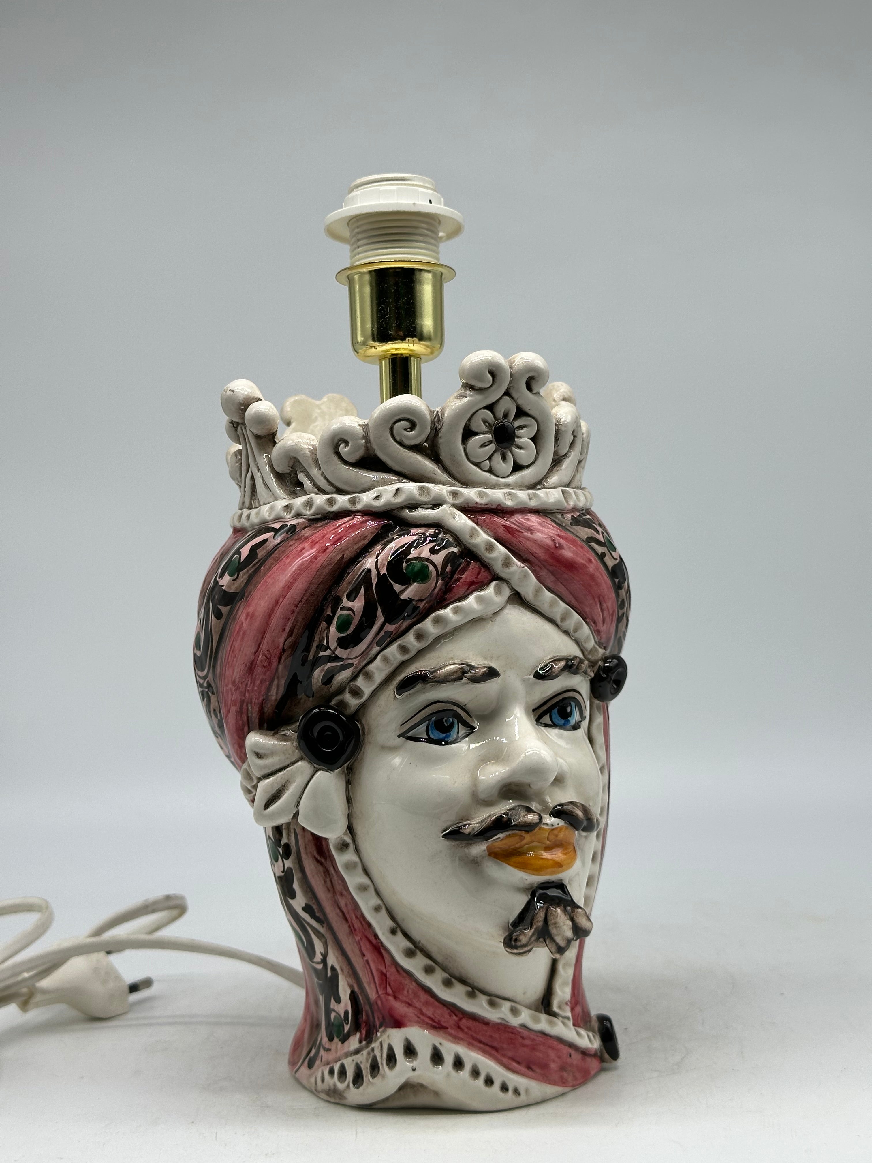 FINE SERIE - Lume Testa di Moro Uomo Moresca Ceramica Caltagirone cm H.22 L.13 Artigianale Decorazione Rosa - TESTE