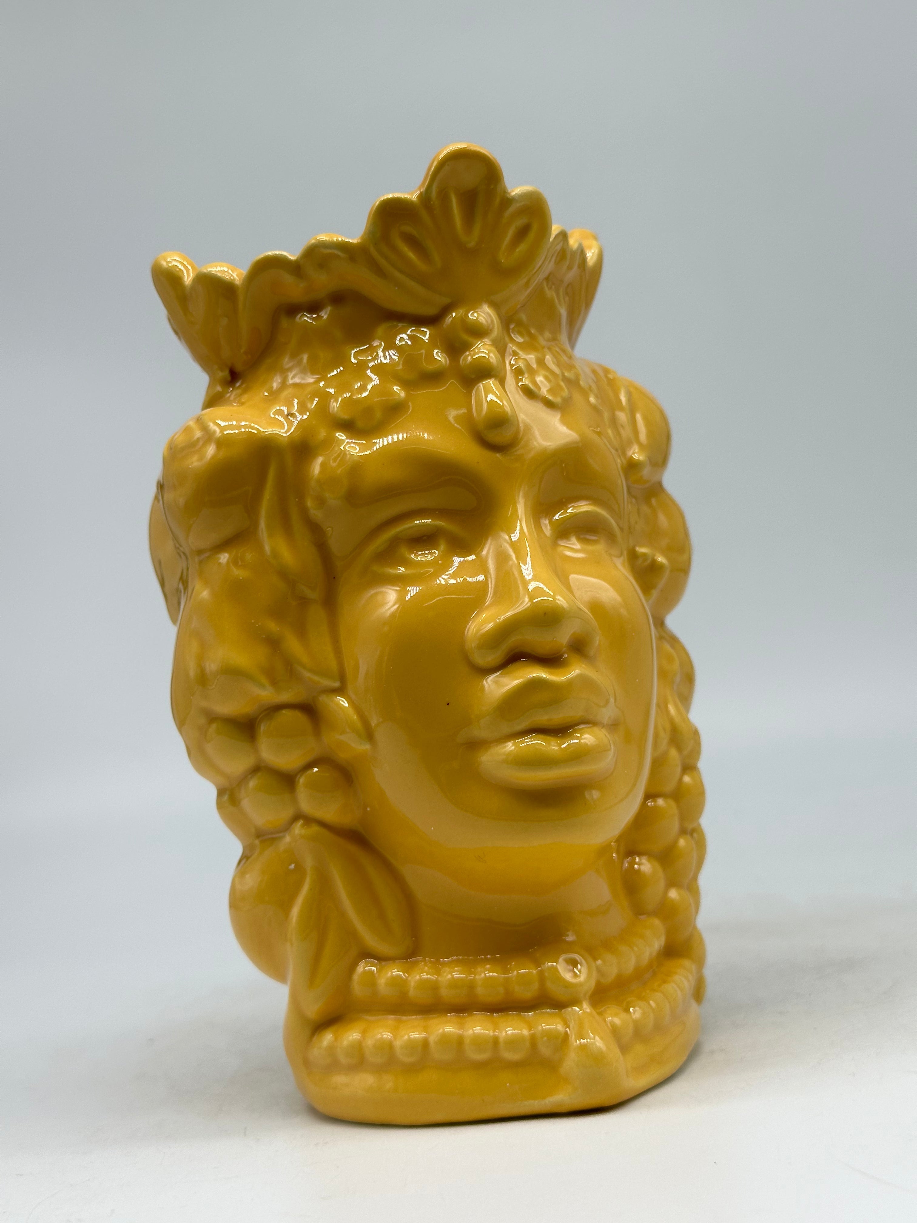 FINE SERIE - Testa di Moro Afro Frutta Donna Ceramica Caltagirone cm H.18 L.12 Artigianale Giallo - TESTE DI MORO