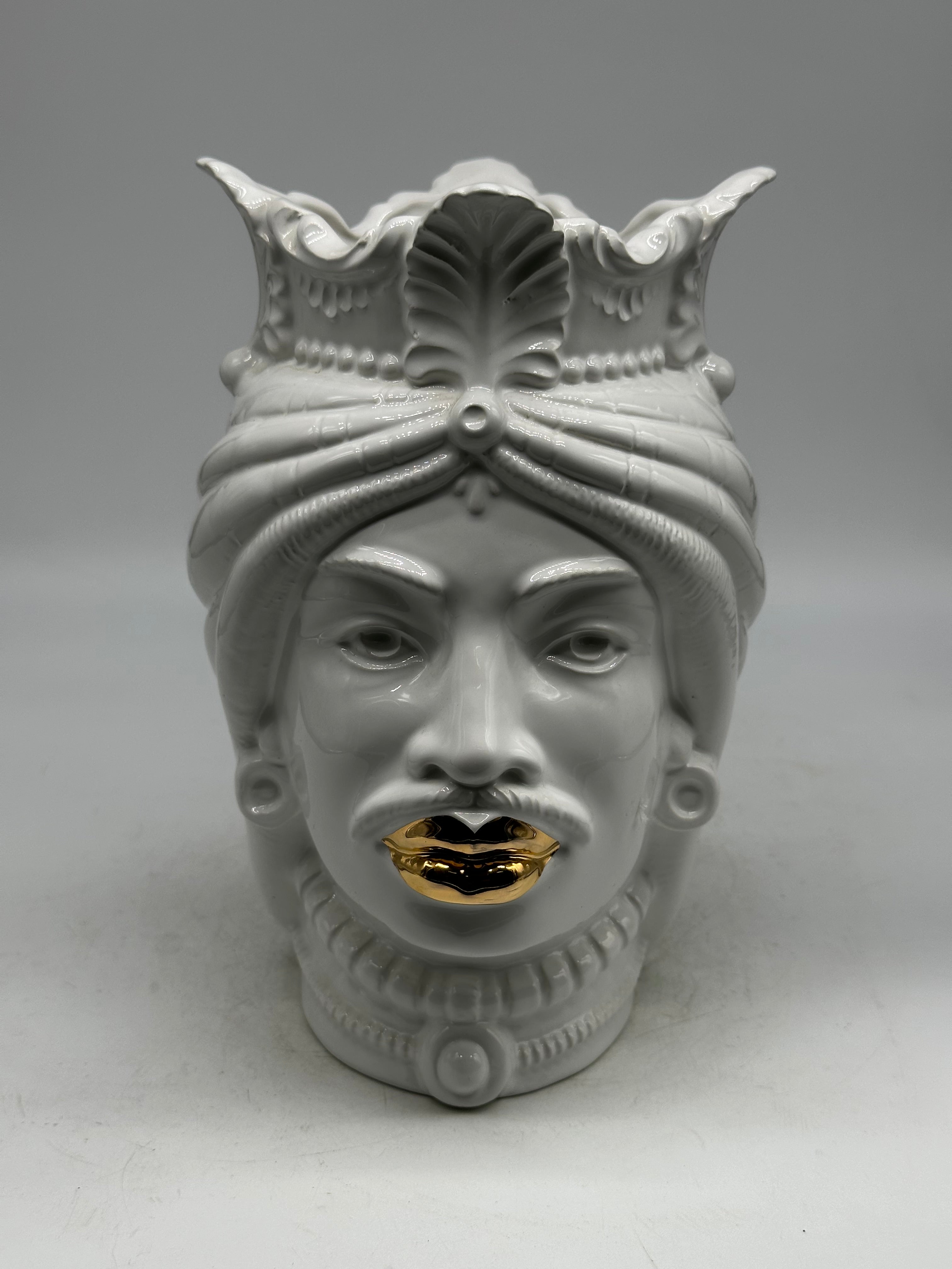 FINE SERIE - Testa di Moro Afro Uomo Ceramica Caltagirone cm H.25 L.17 Artigianale Bianco dettagli Oro - Uomo - TESTE