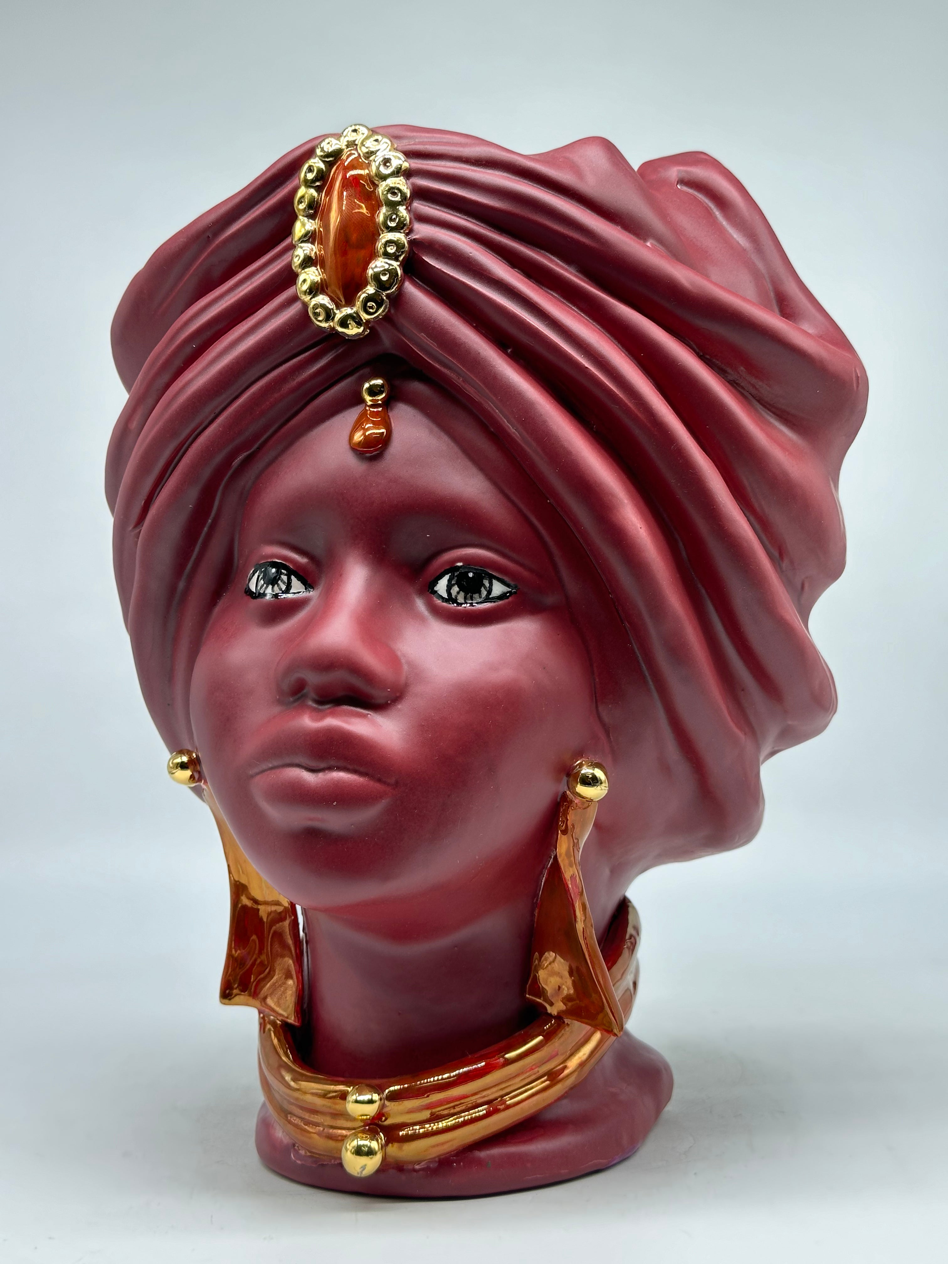 FINE SERIE - Testa di Moro Applique Atena Donna Ceramica Caltagirone cm H.30 L.23 Artigianale Bordeaux - TESTE DI MORO