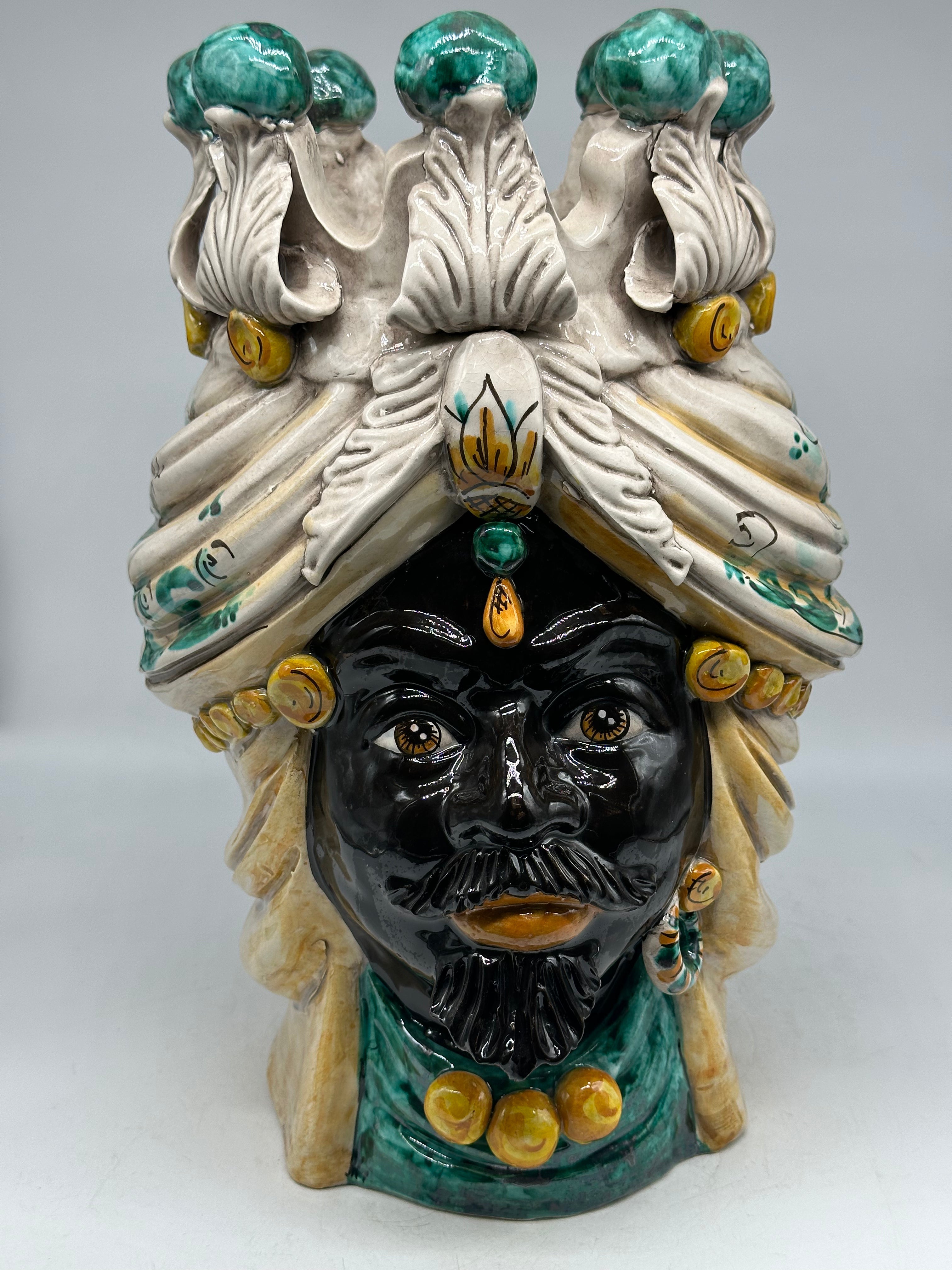 FINE SERIE - Testa di Moro Seicento Ceramica Caltagirone cm H.40 L.26 Artigianale Verde Ocra - Uomo - TESTE DI MORO