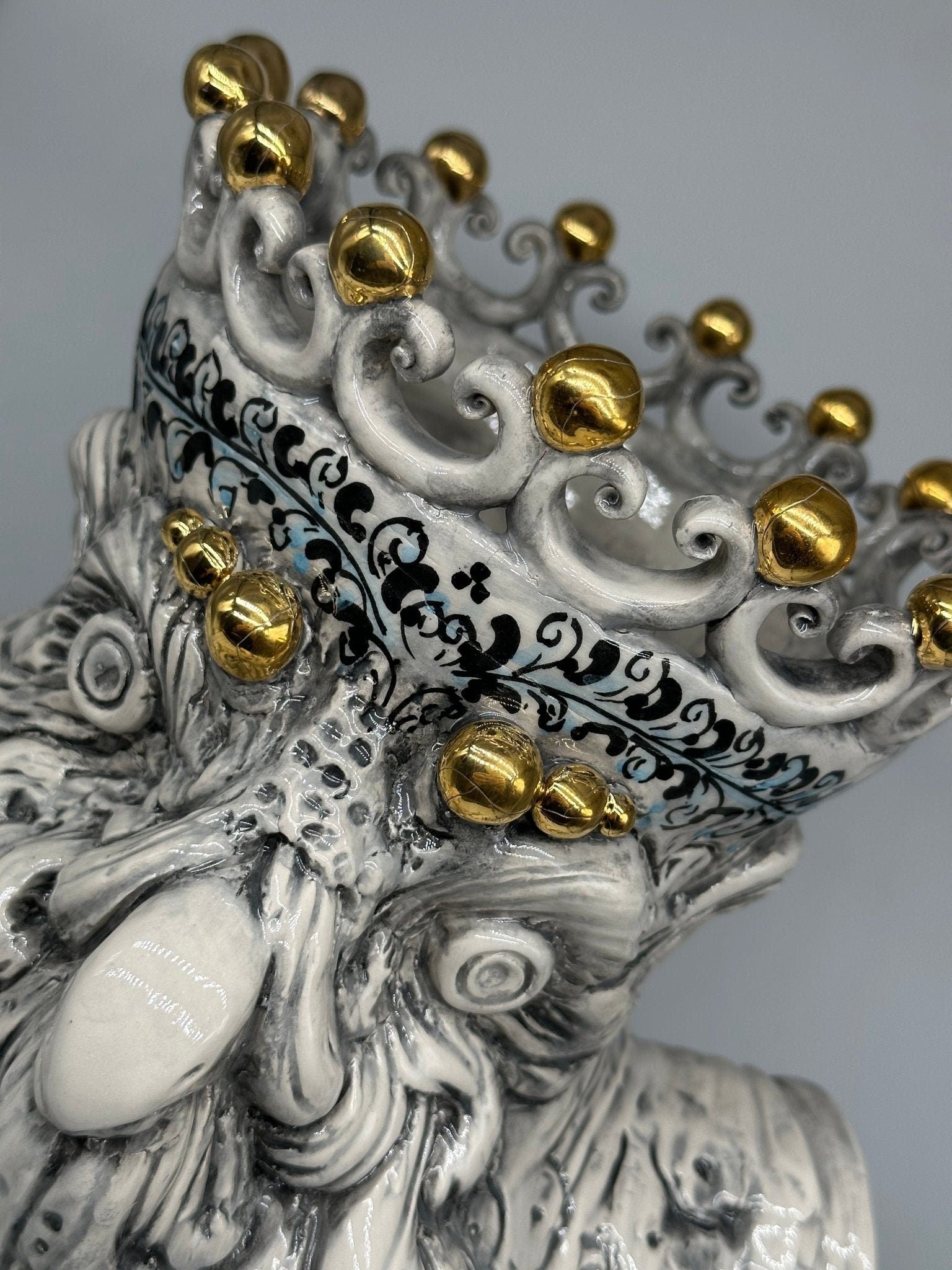 Gufo Portafortuna Ceramica Caltagirone cm H.46 L.30 Artigianale Decorato - DD CERAMICHE SICILIANE