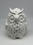 Gufo Traforato Ceramica Caltagirone cm H.24 L.18 Artigianale Bianco - OGGETTISTICA