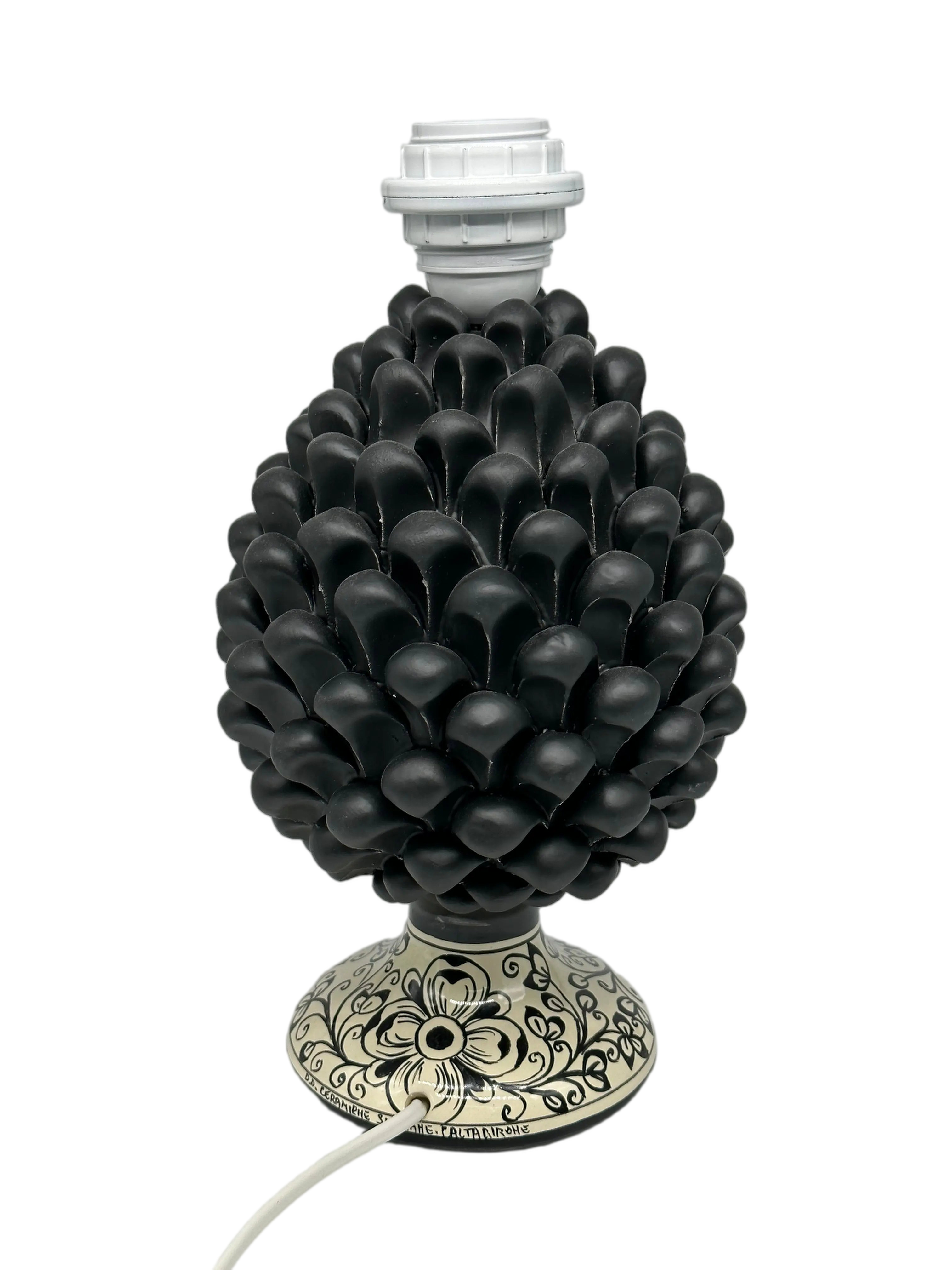 Lampada Pigna Ceramica Caltagirone cm H.25 Artigianale Nero Opaco Base Decorata DD CERAMICHE SICILIANE