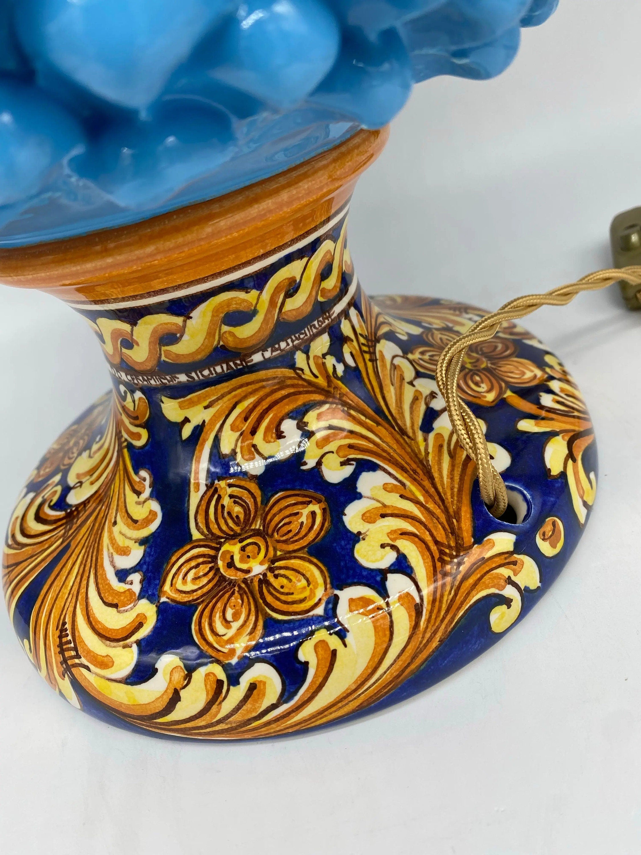 Lampada Pigna Ceramica Caltagirone cm H.40 Artigianale Celeste Base Decorata DD CERAMICHE SICILIANE