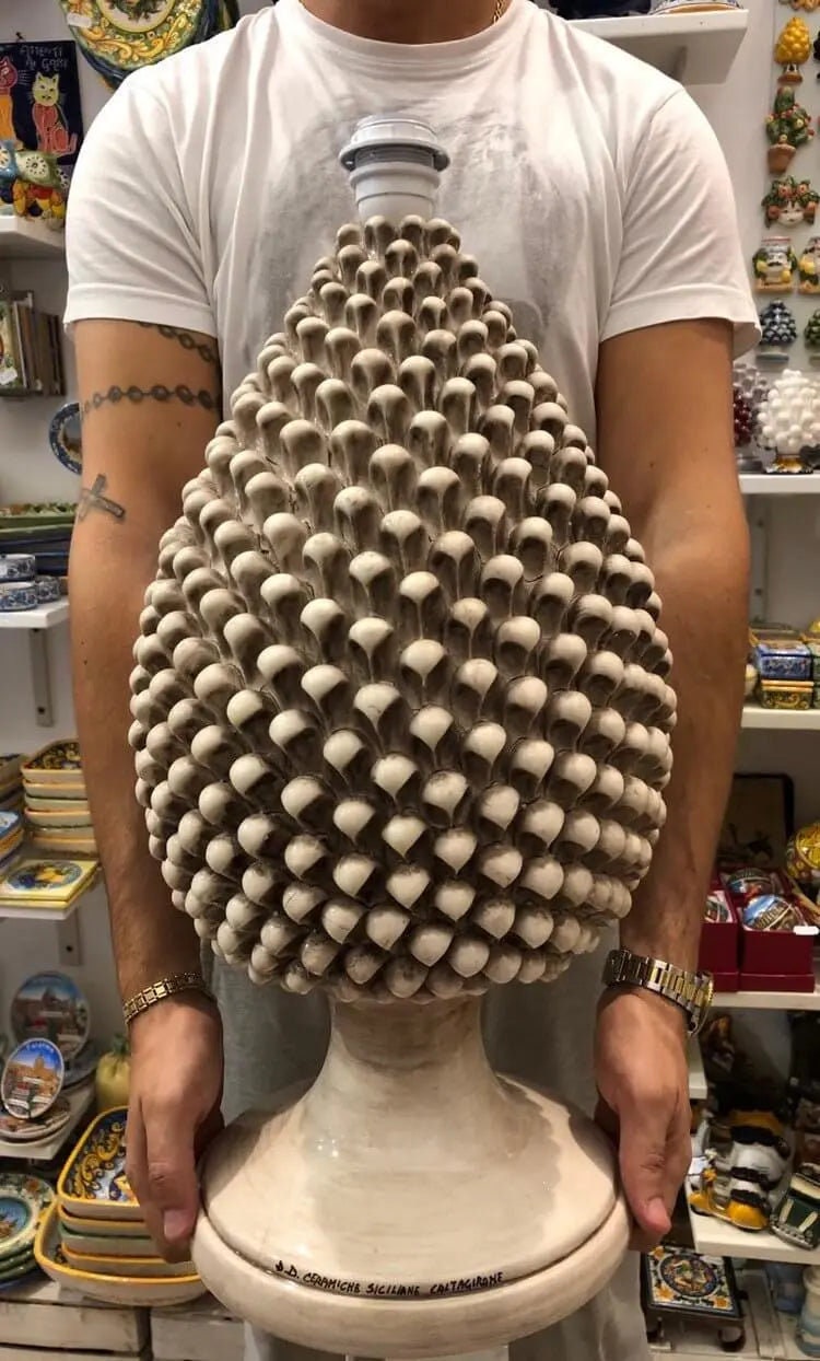 Lampada Pigna Ceramica Caltagirone cm H.50 Artigianale Beige Écru DD CERAMICHE SICILIANE