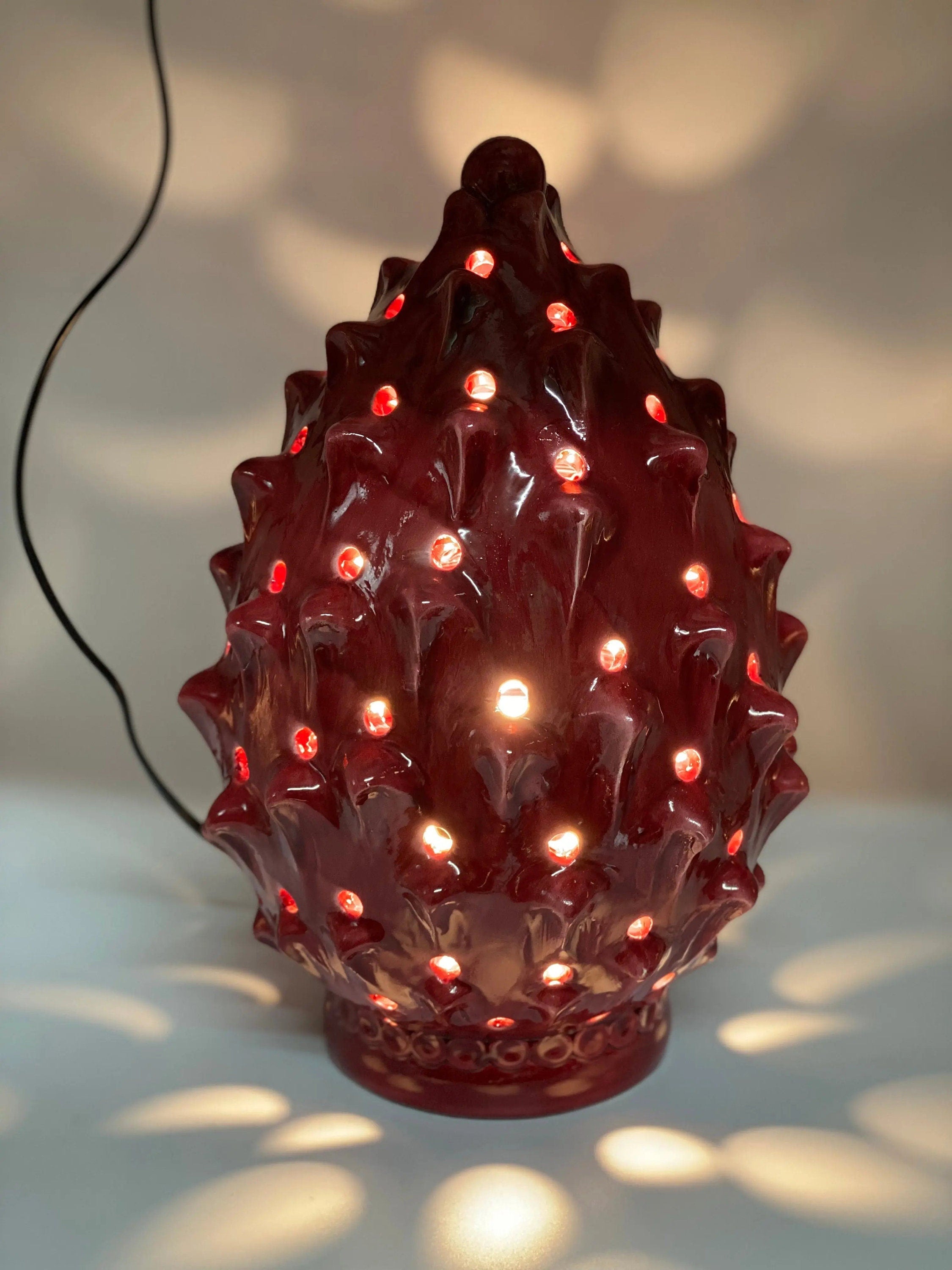 Lampada Pigna traforata Ceramica Caltagirone cm H.35 L.23 Artigianale Rosso DD CERAMICHE SICILIANE