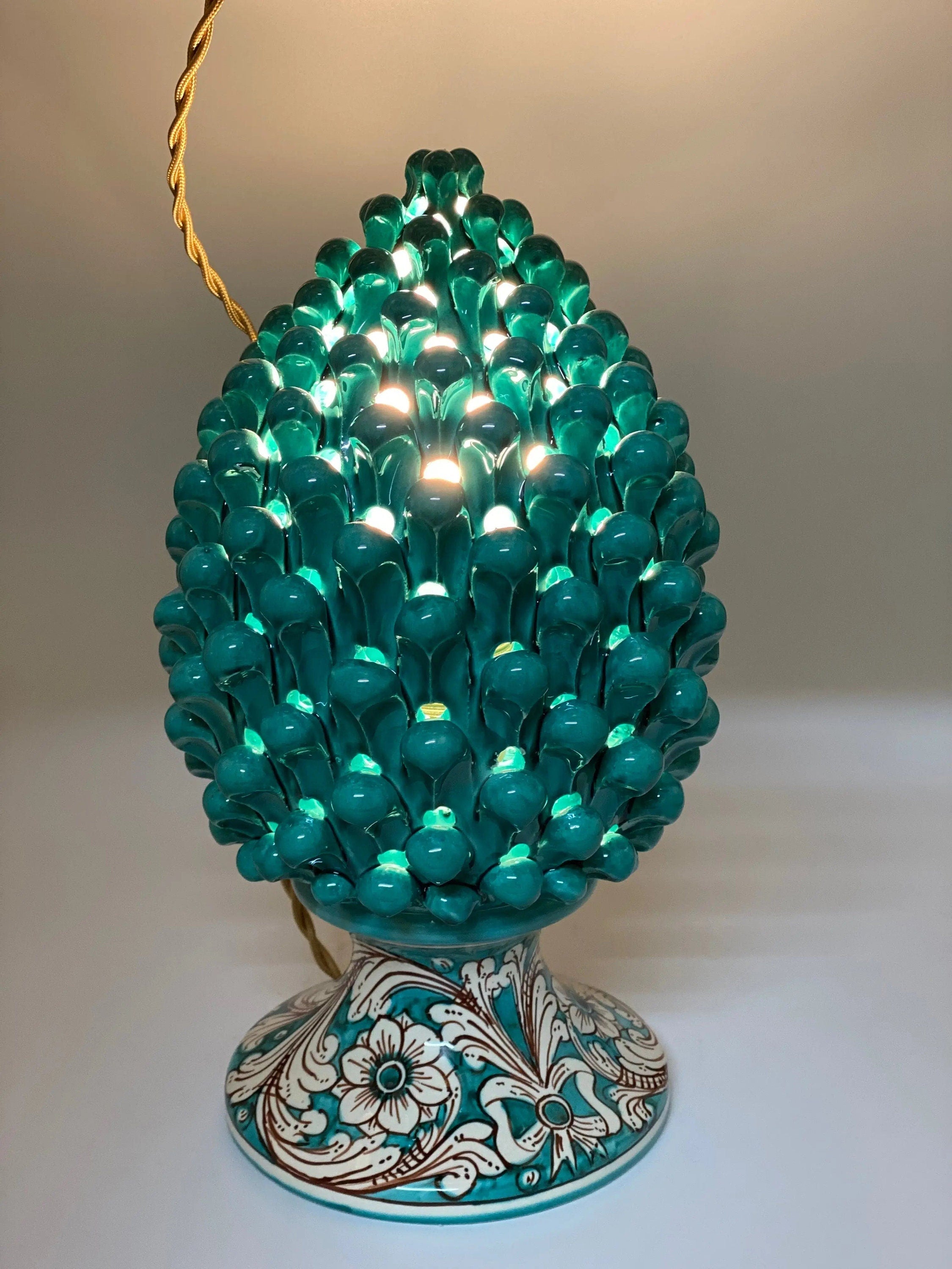 Lampada Pigna traforata Ceramica Caltagirone cm H.30 L.20 Artigianale Verde Base Decorata DD CERAMICHE SICILIANE