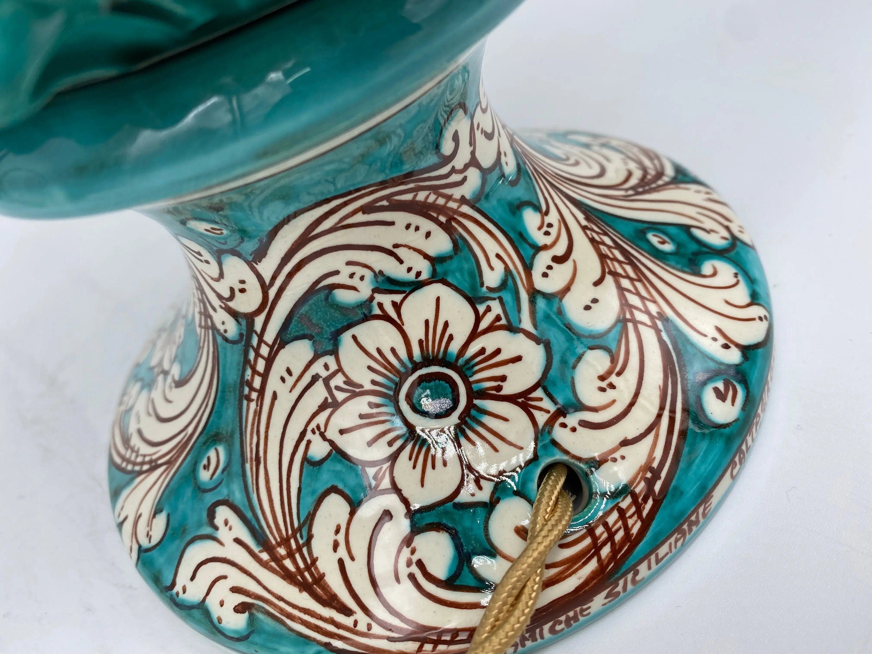 Lampada Pigna traforata Ceramica Caltagirone cm H.30 L.20 Artigianale Verde Base Decorata DD CERAMICHE SICILIANE