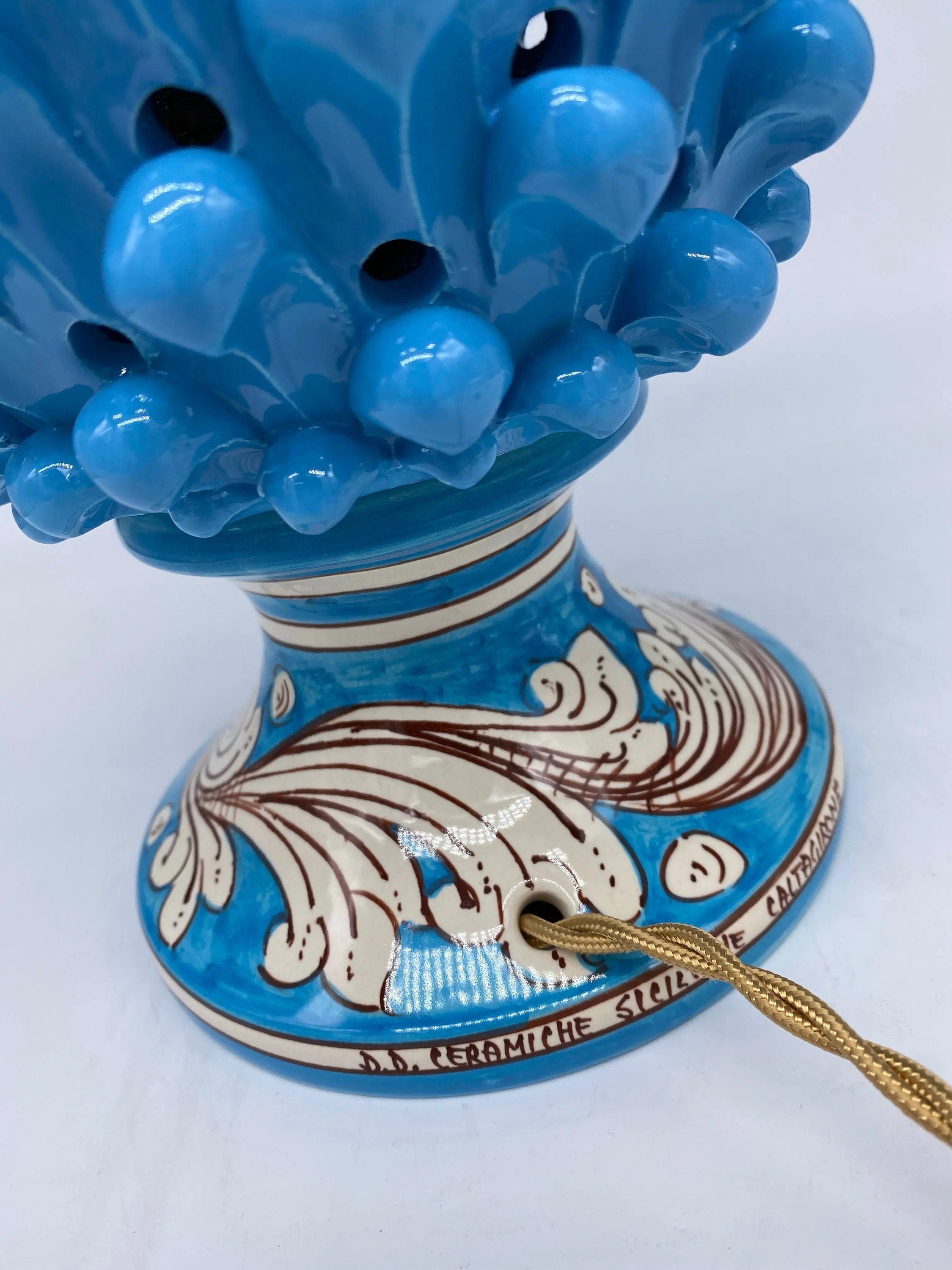 Lampada Pigna traforata Ceramica Caltagirone cm H.30 L.20 Artigianale Celeste Base Decorata DD CERAMICHE SICILIANE