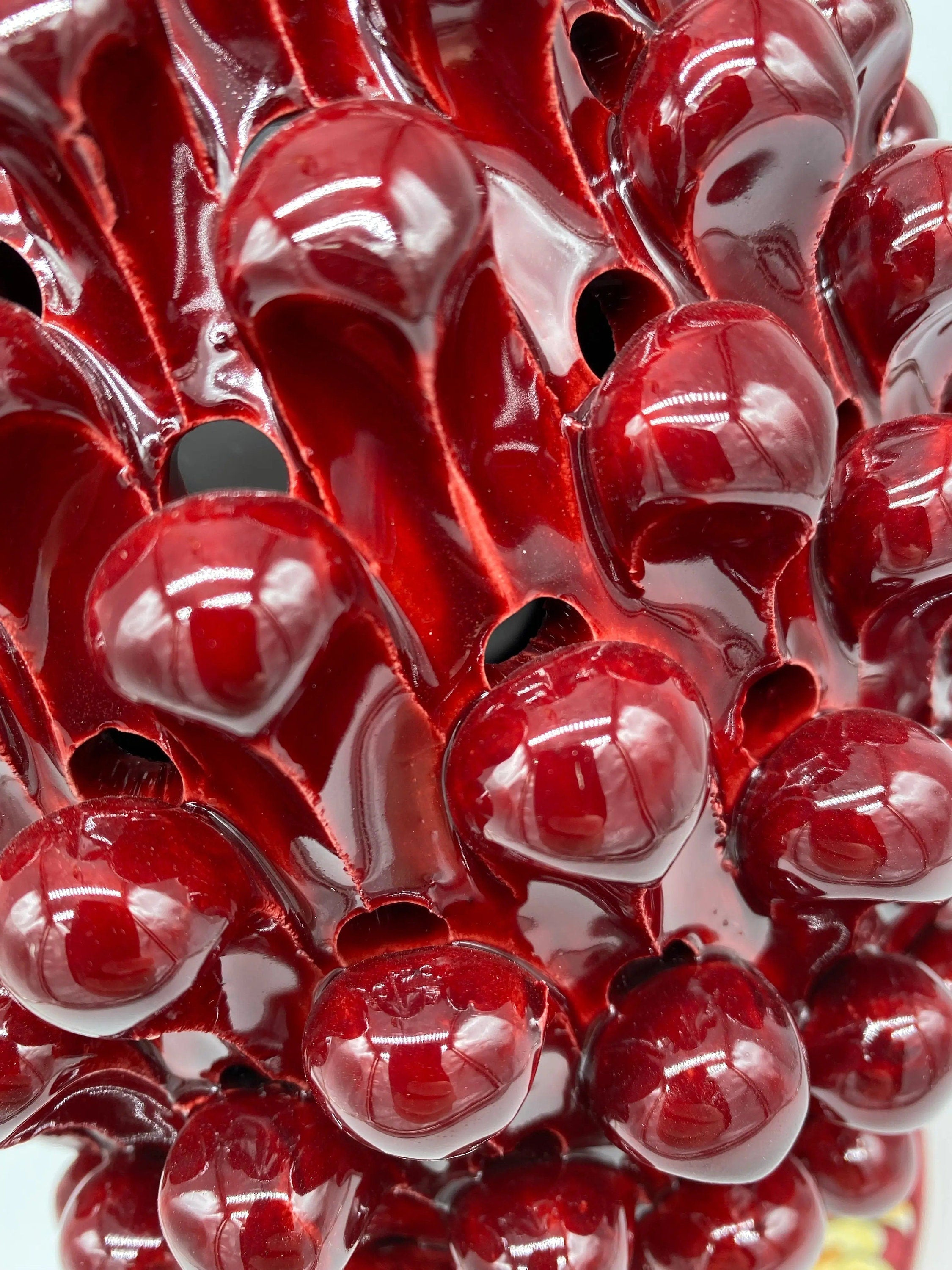 Lampada Pigna traforata Ceramica Caltagirone cm H.30 L.20 Artigianale Bordeaux Base Decorata DD CERAMICHE SICILIANE