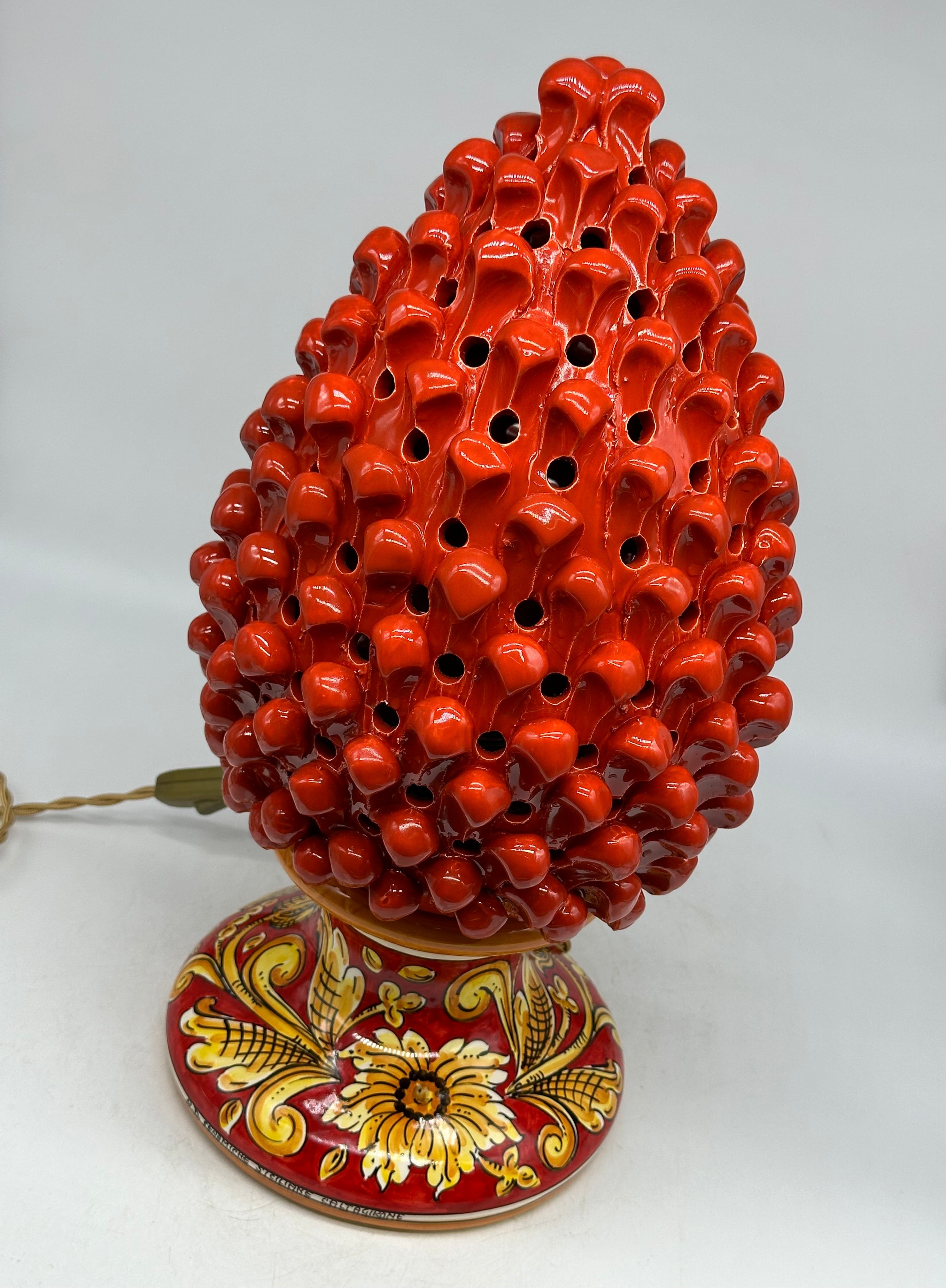 Lampada Pigna traforata Ceramica Caltagirone cm H.40 L.22 Artigianale Rosso Base Decorata - LAMPADE