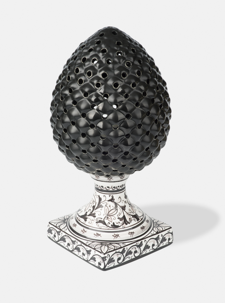 Lampada Pigna Traforata TDS cm H.35 Ceramica Caltagirone Artigianale Nero Piede Decorato V.1 - LAMPADE