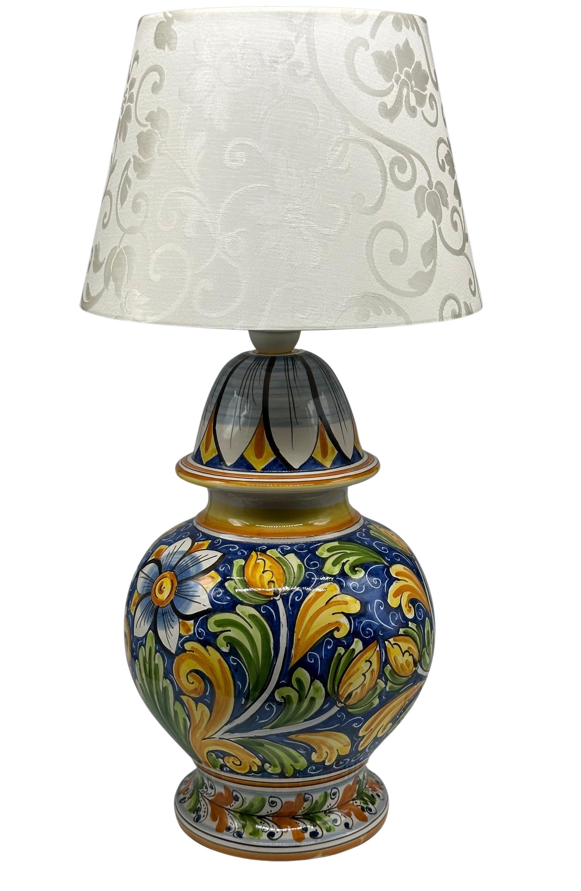 Lume Classico Ceramica Caltagirone cm H.35 L.20 Artigianale Decoro Fiore Blu - LAMPADA PIGNA