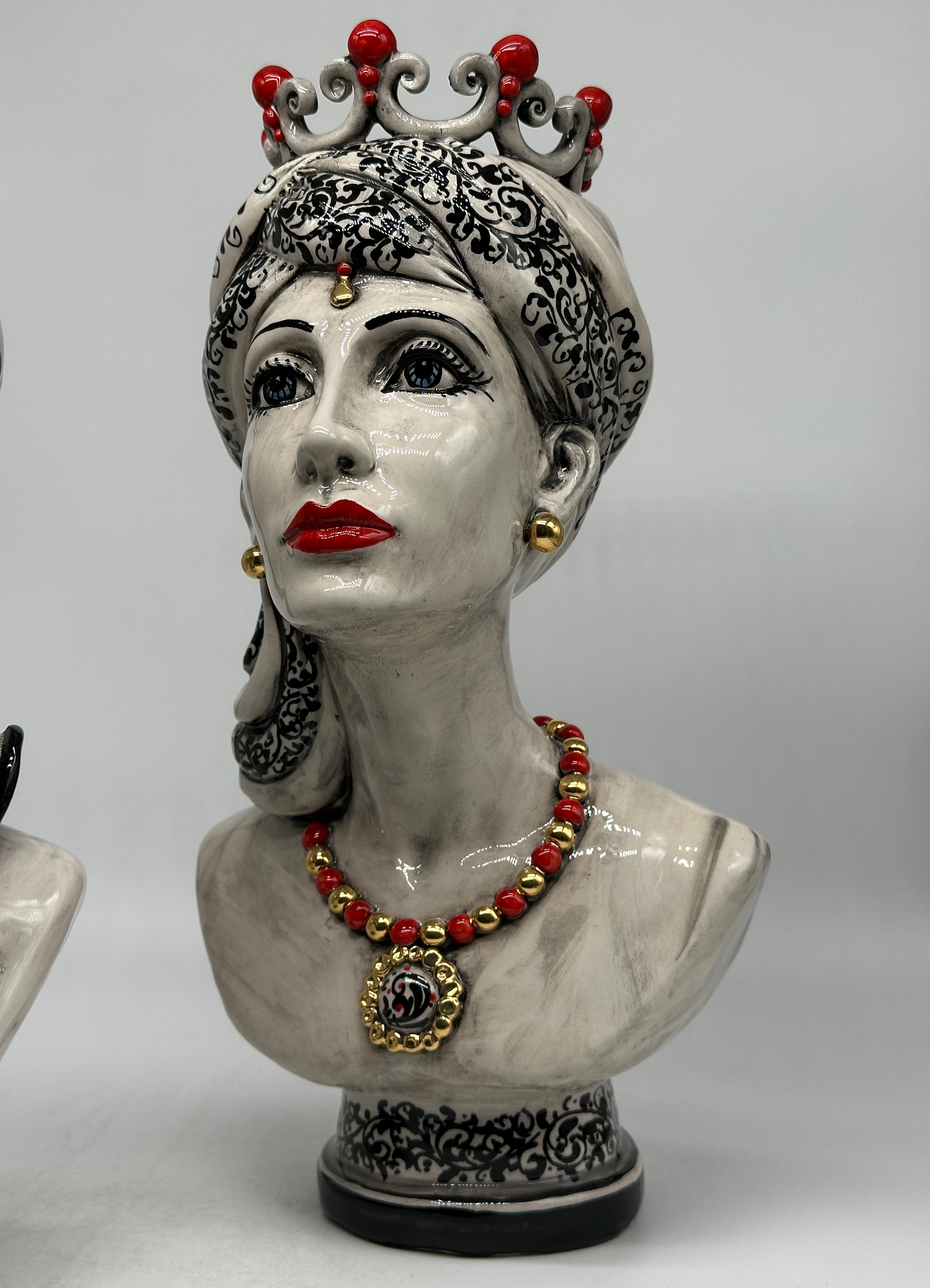 Mezzobusto Ceramica Caltagirone cm H.36 L.22 Artigianale Decoro ‘600 Nero Rosso Oro - TESTE DI MORO