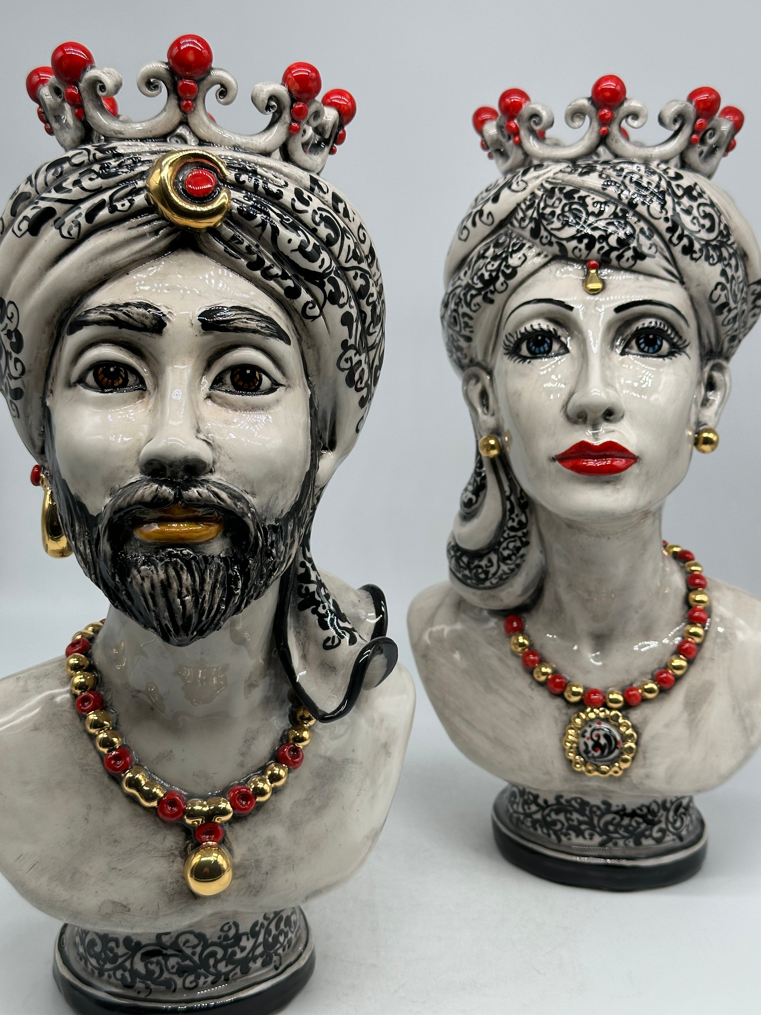 Mezzobusto Ceramica Caltagirone cm H.36 L.22 Artigianale Decoro ‘600 Nero Rosso Oro - TESTE DI MORO