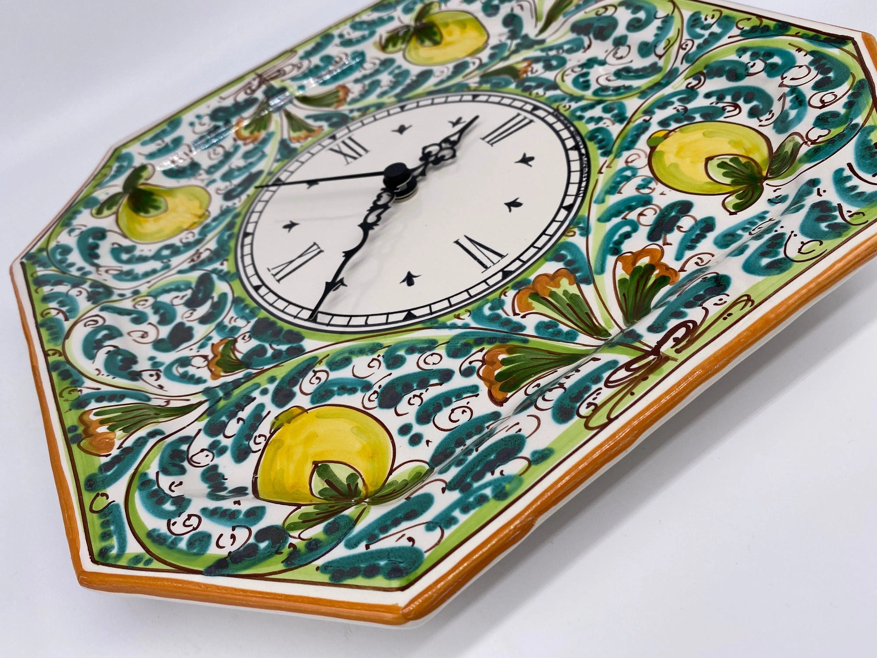 Orologio da Parete Ceramica Caltagirone Ottagonale dipinto a mano cm 32 Decoro n.3 DD CERAMICHE SICILIANE